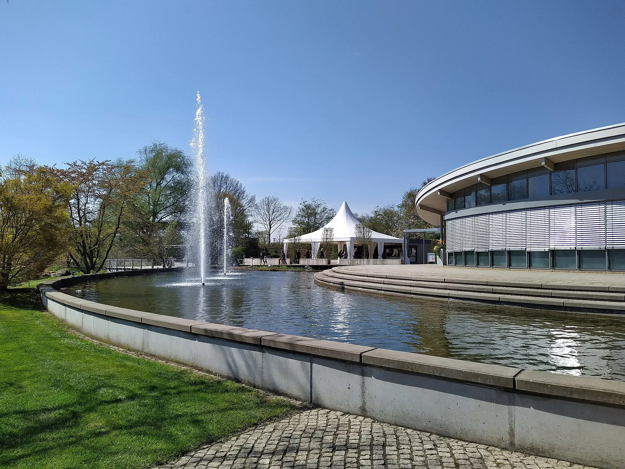 Photo showing: Park der Gärten im April 2021