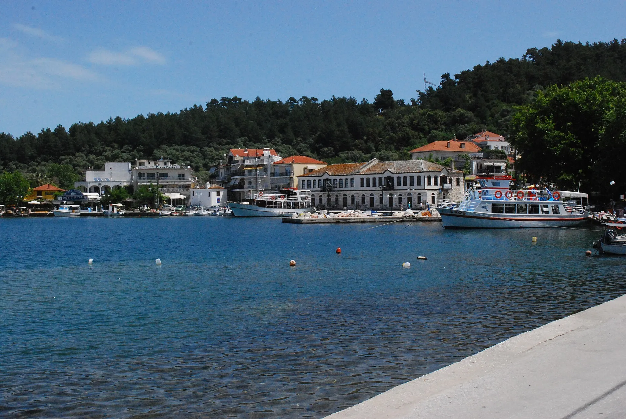 Photo showing: Vue de Limenas, dans l'île de Thasos (Grèce).