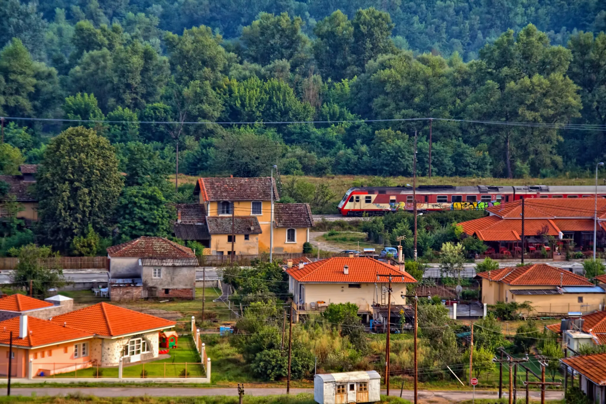 Photo showing: Paranesti Buk Station