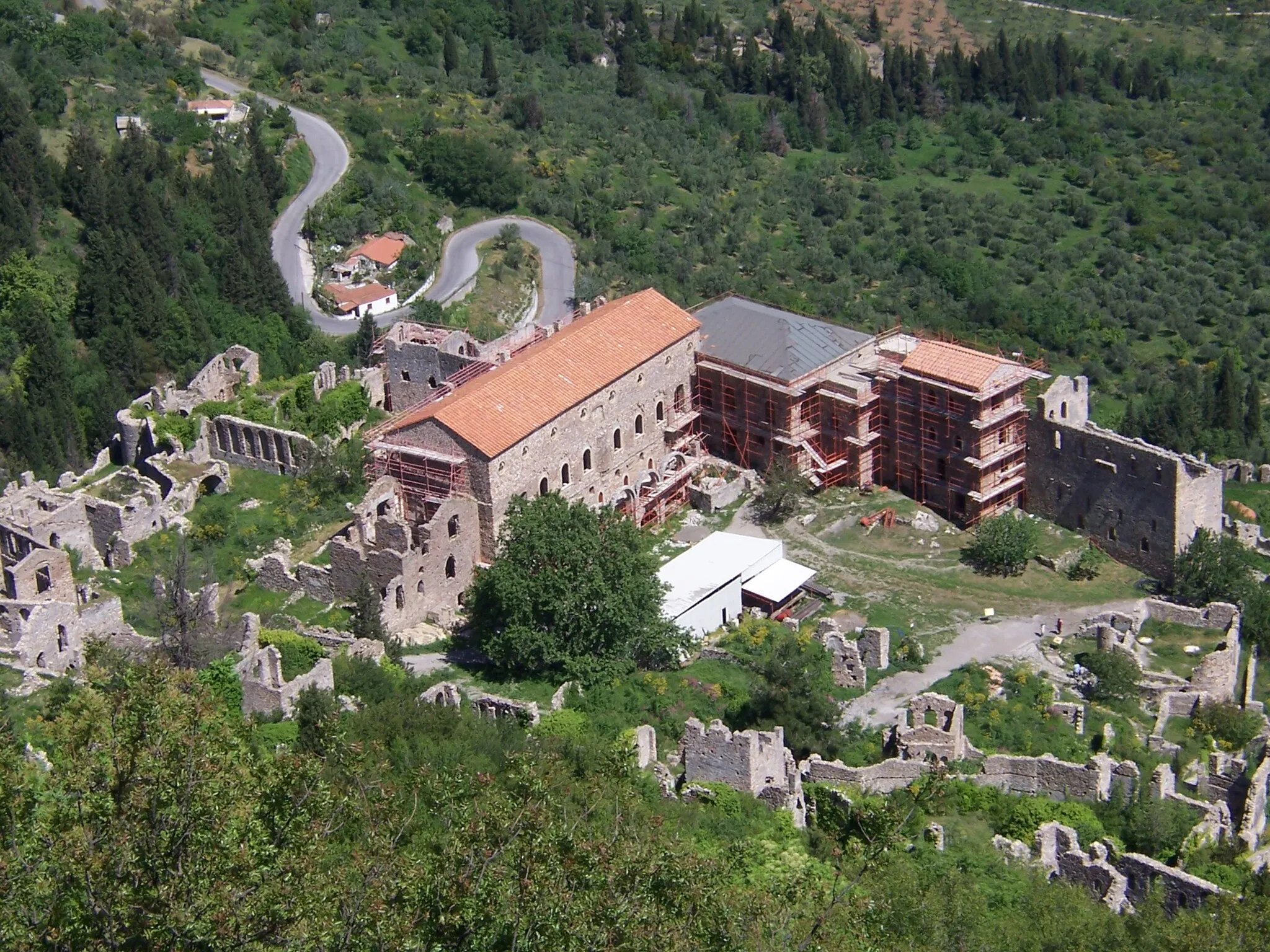 Photo showing: General view of the Palace of Mystras