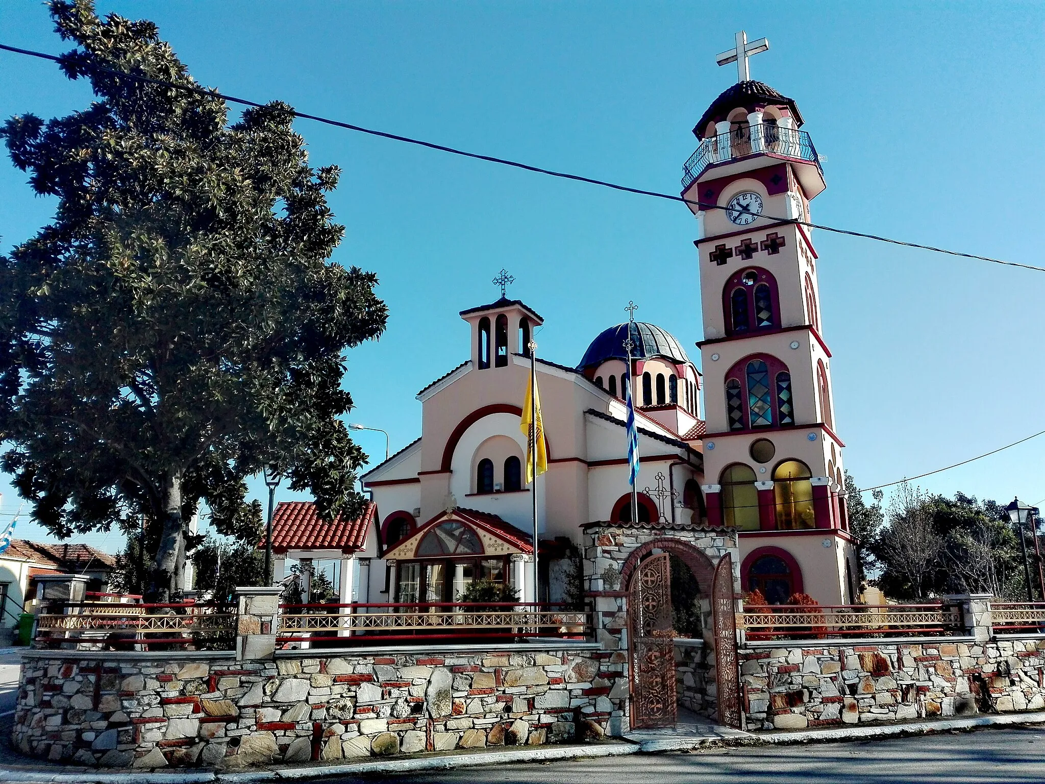 Photo showing: Five martyrs church in Polistilo