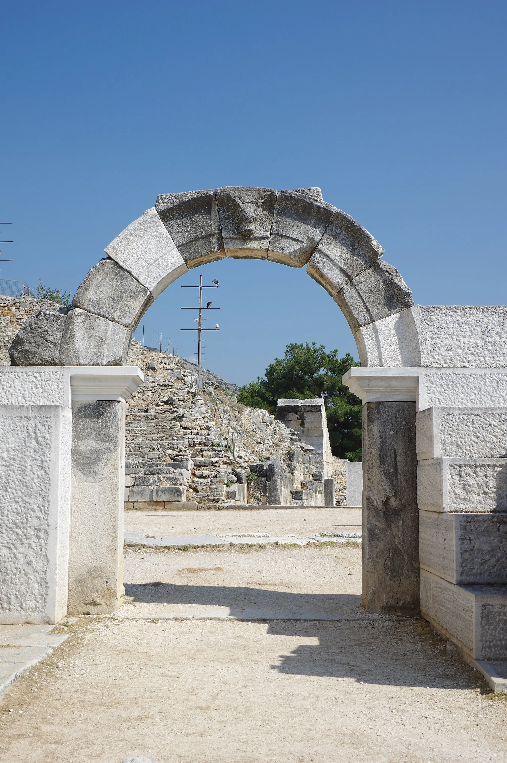 Photo showing: Philippi, ancient theatre