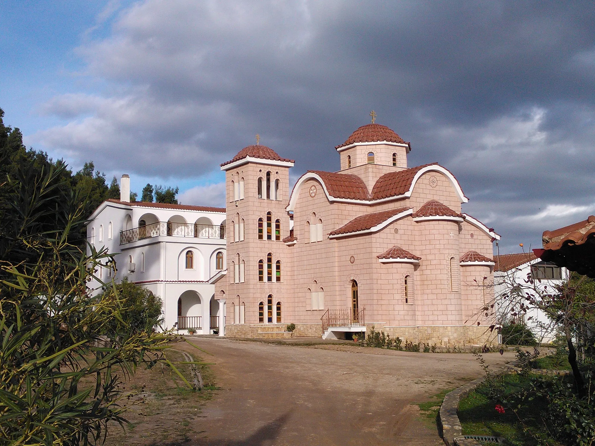 Photo showing: Монастырь Святых Ангелов в Афиднес