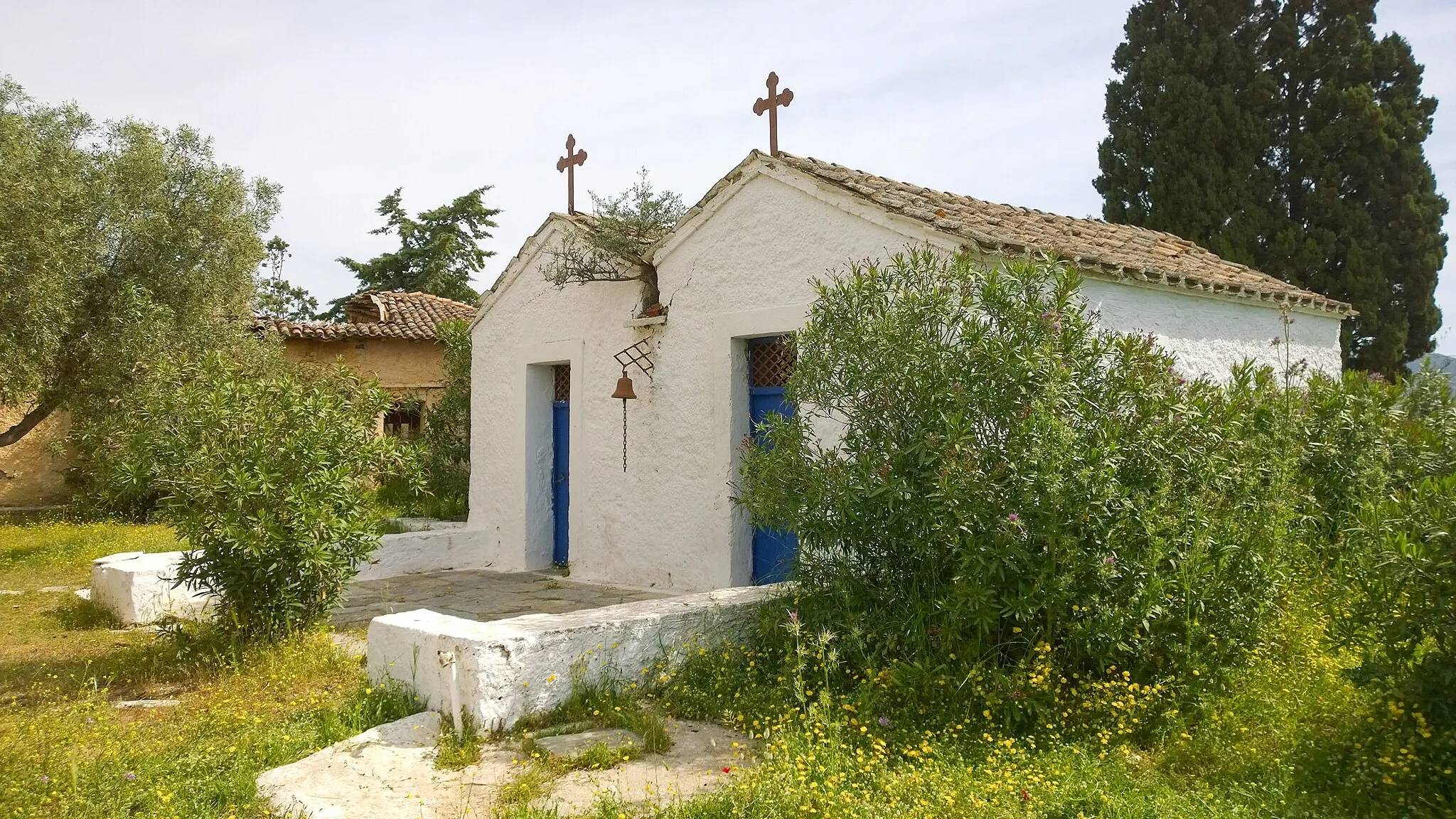 Photo showing: Twin Chapels near the Makaria Springs