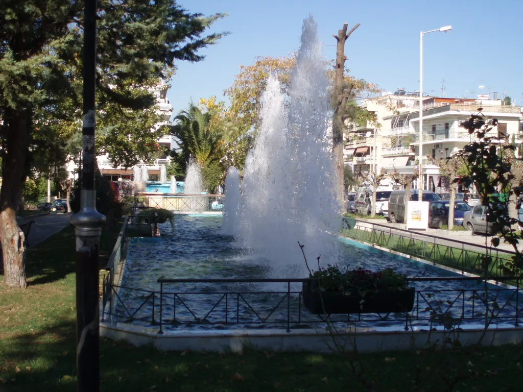 Photo showing: fountains in Argyroupoli, Athens