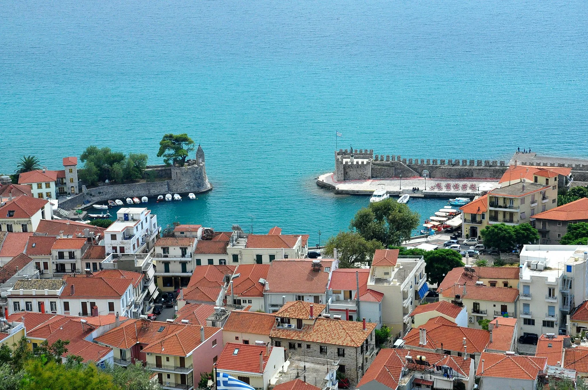 Photo showing: Old Nafpaktos