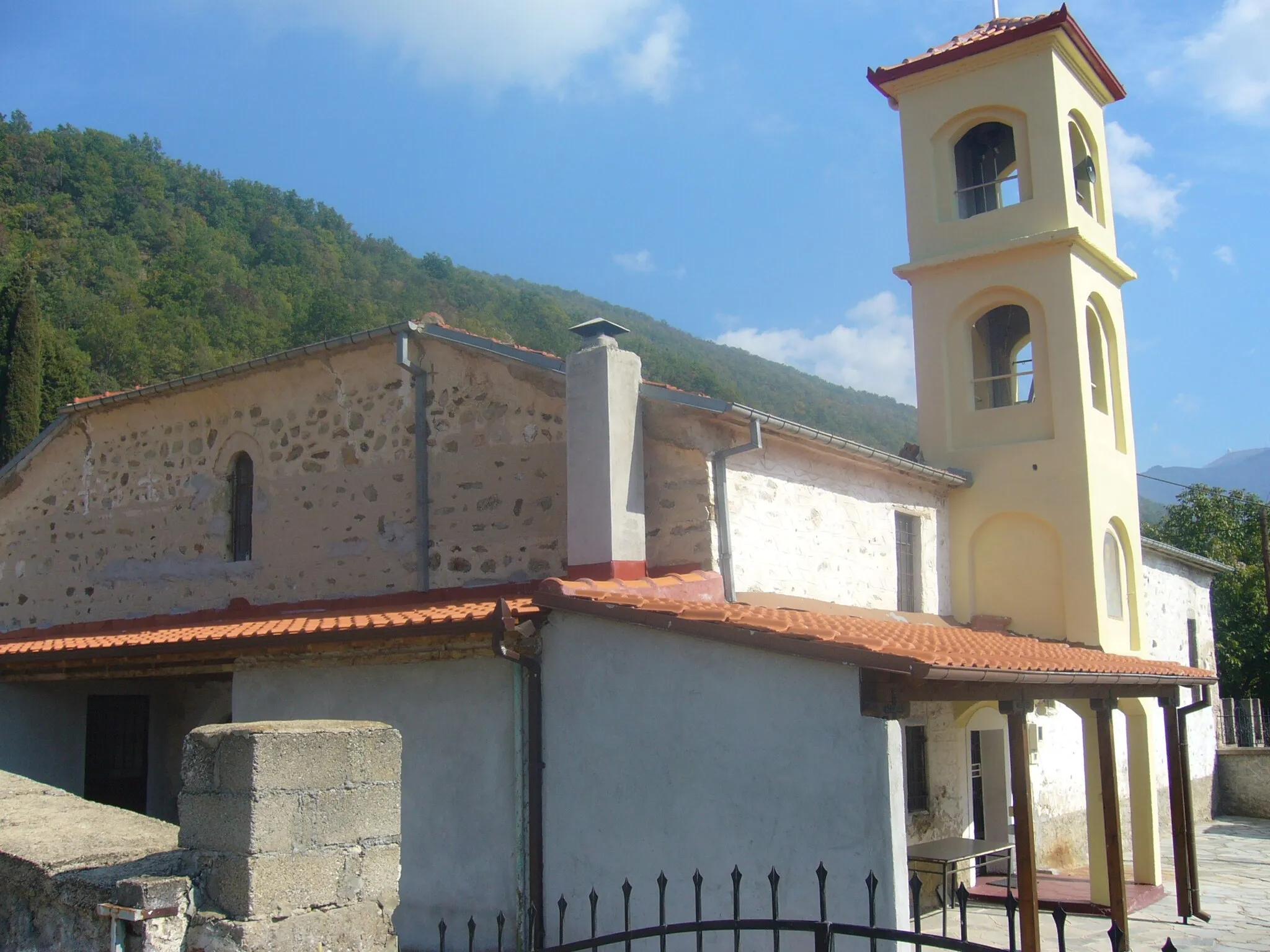 Photo showing: Die alte Dorfkirche in Visinea, Präfektur Kastoria, Griechenland