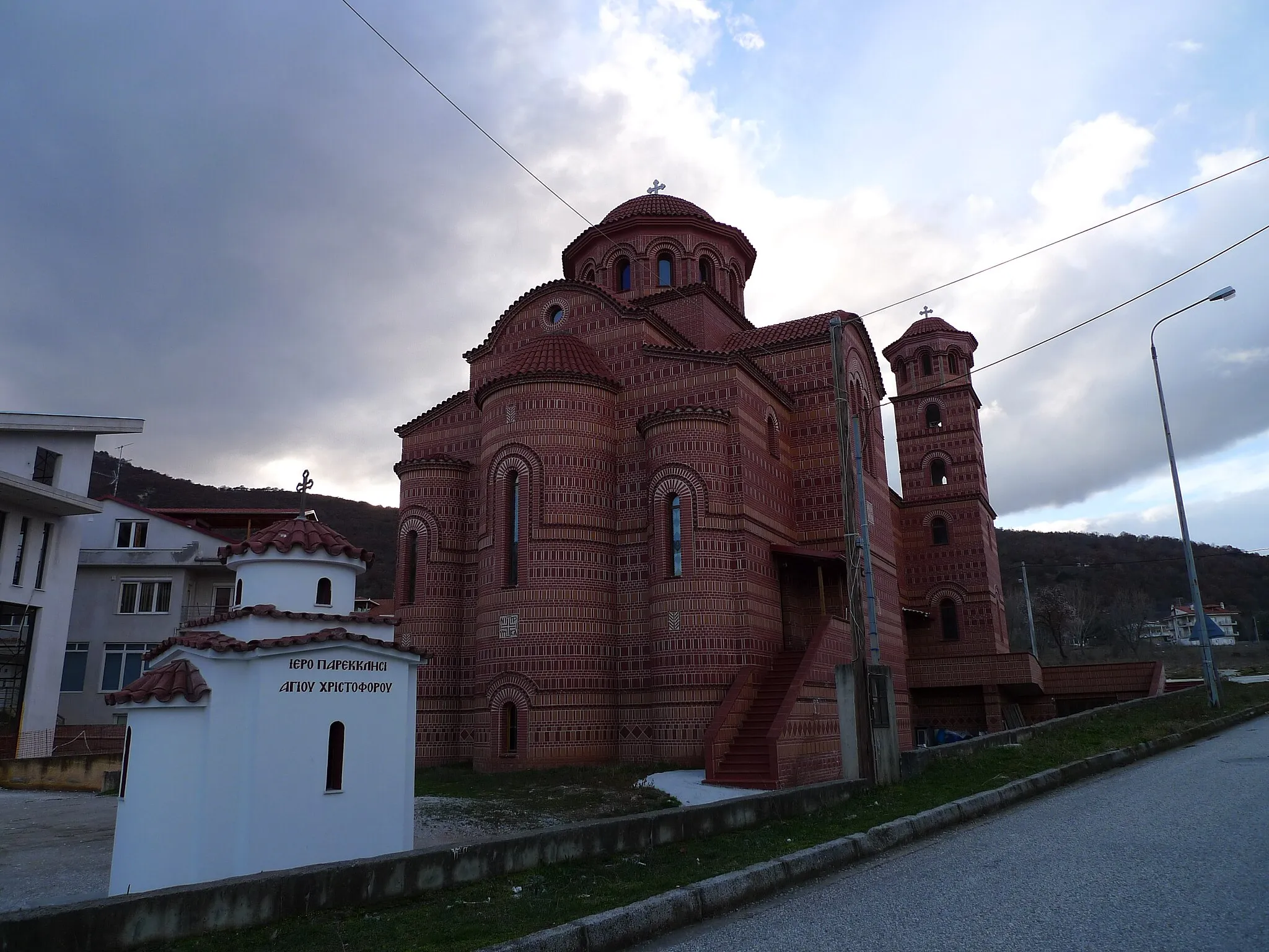 Photo showing: Църквата "Свети Никанор" в Нов чифлик (Хлои), Костурско, Гърция.