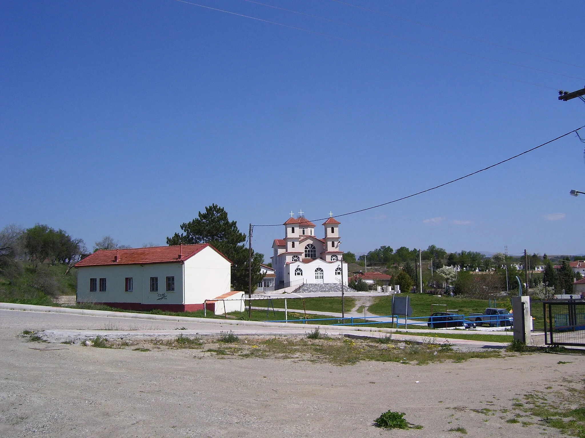 Photo showing: Church in the village of Sotiras, Florina Prefecture, Greece