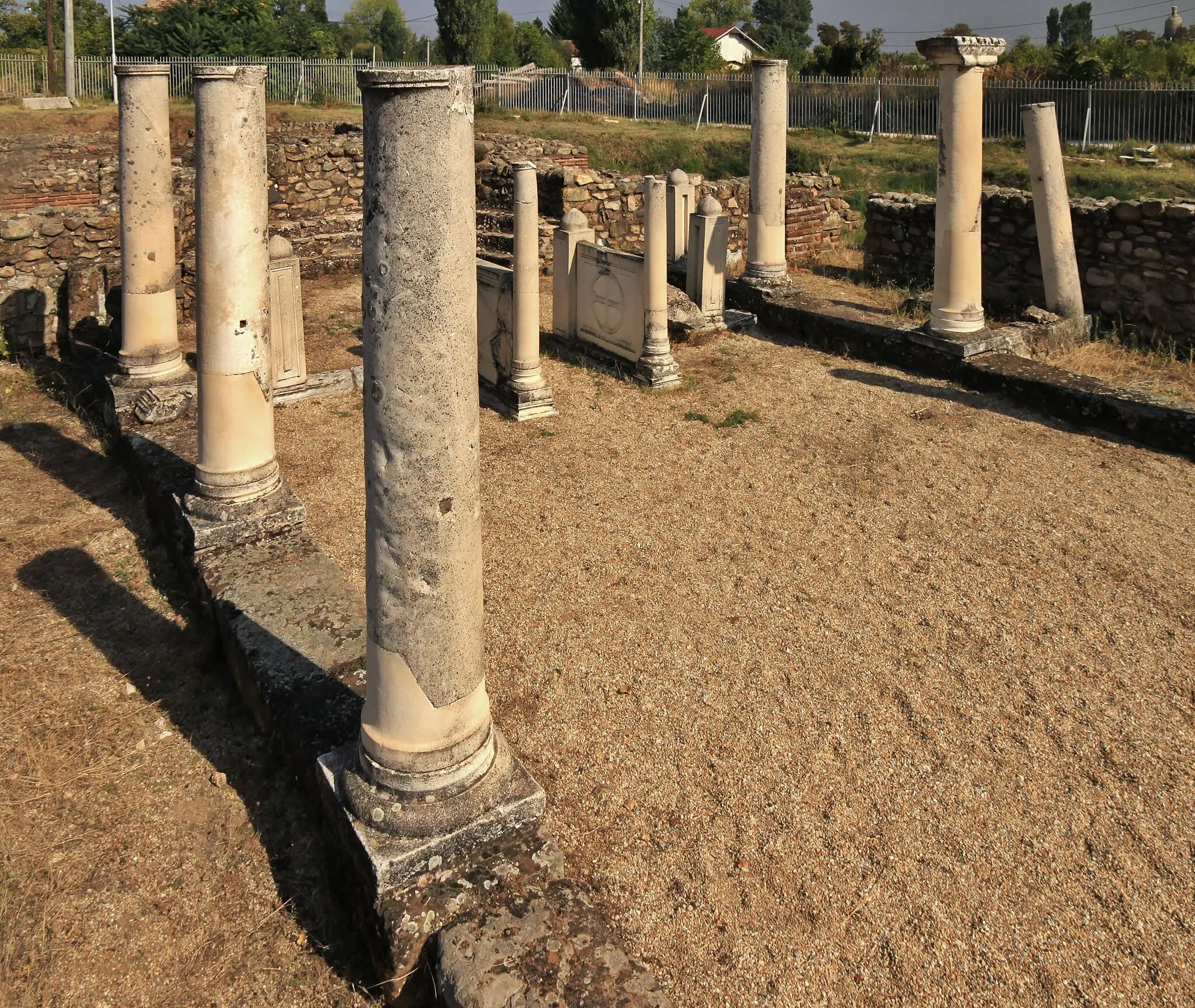 Photo showing: The Small Basilica (IV - VI century). Heraclea Lyncestis. Bitola, Macedonia.