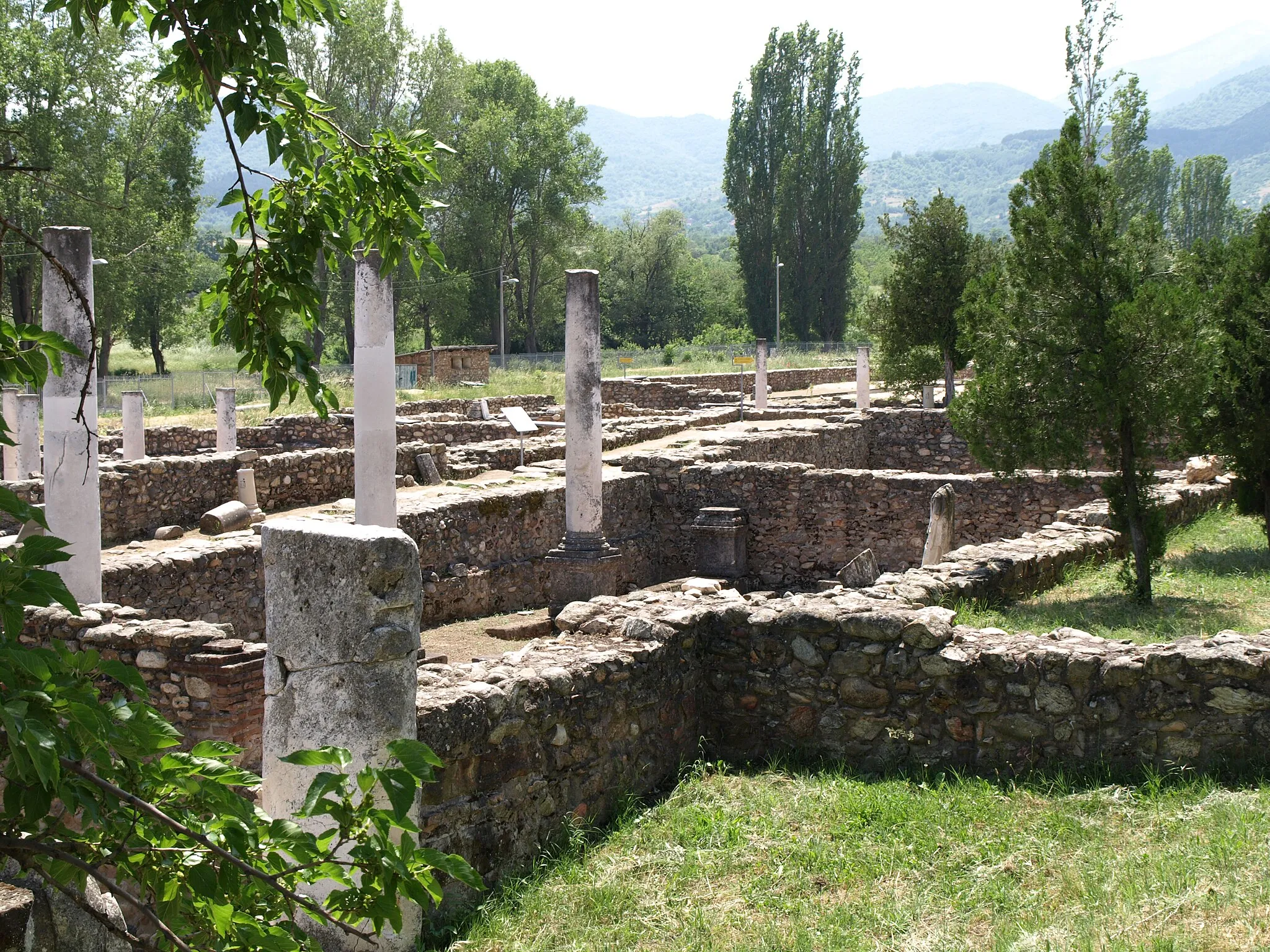 Photo showing: Ausgrabungen in Herakleia bei Bitola