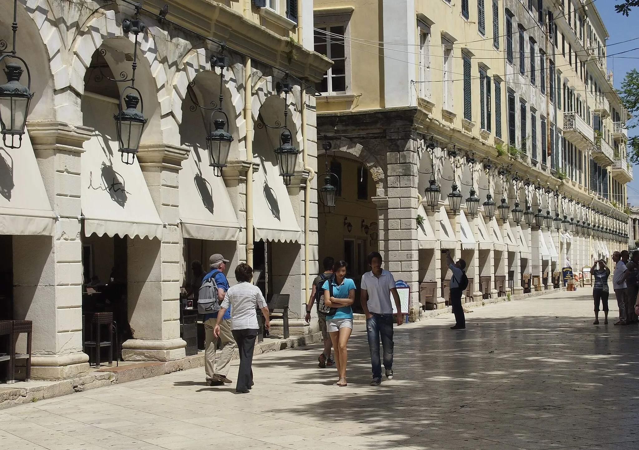 Photo showing: Liston ambulatories Old town auf Corfu