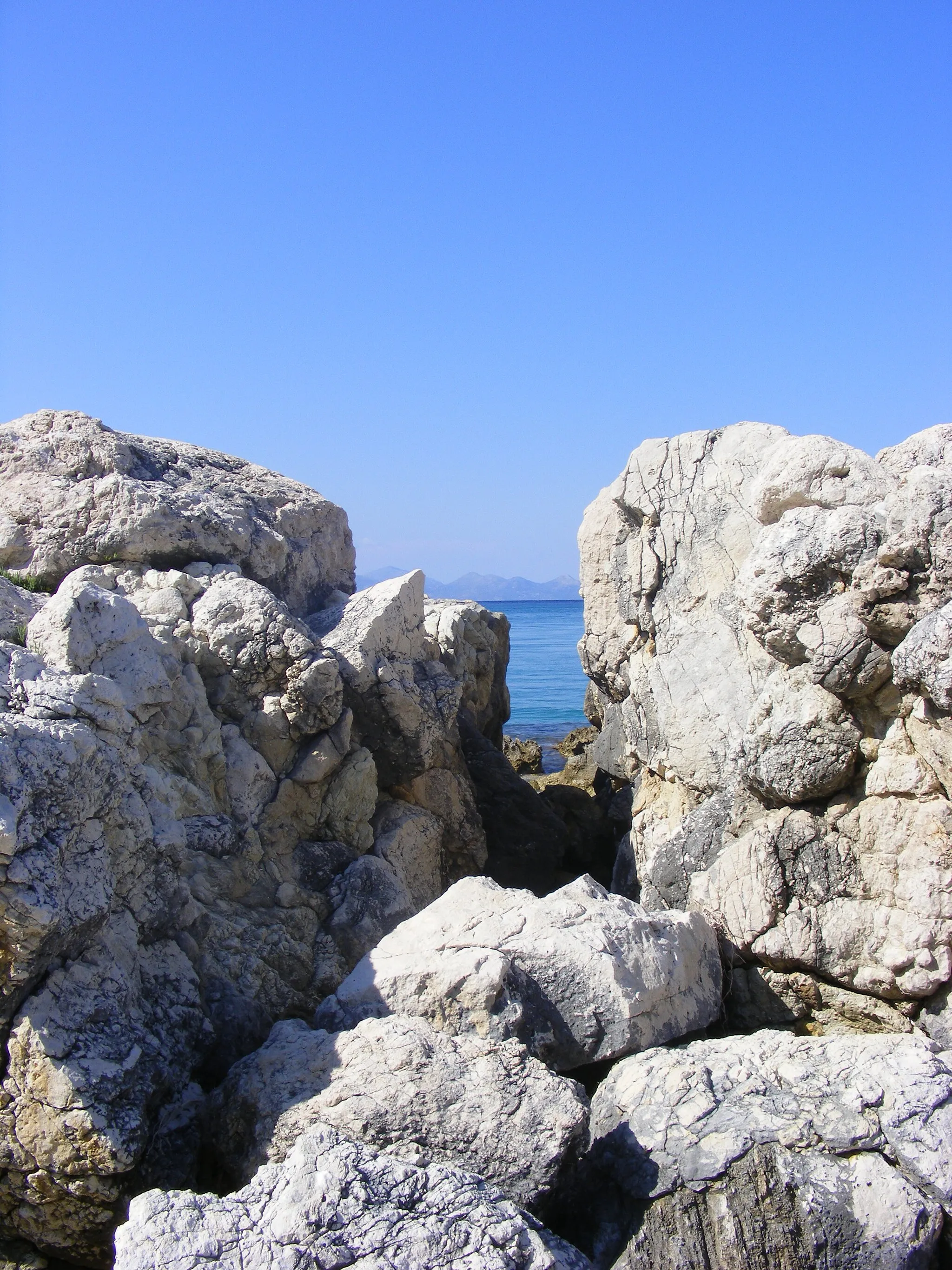 Photo showing: Zakynthos May 2009 near Xigia 5