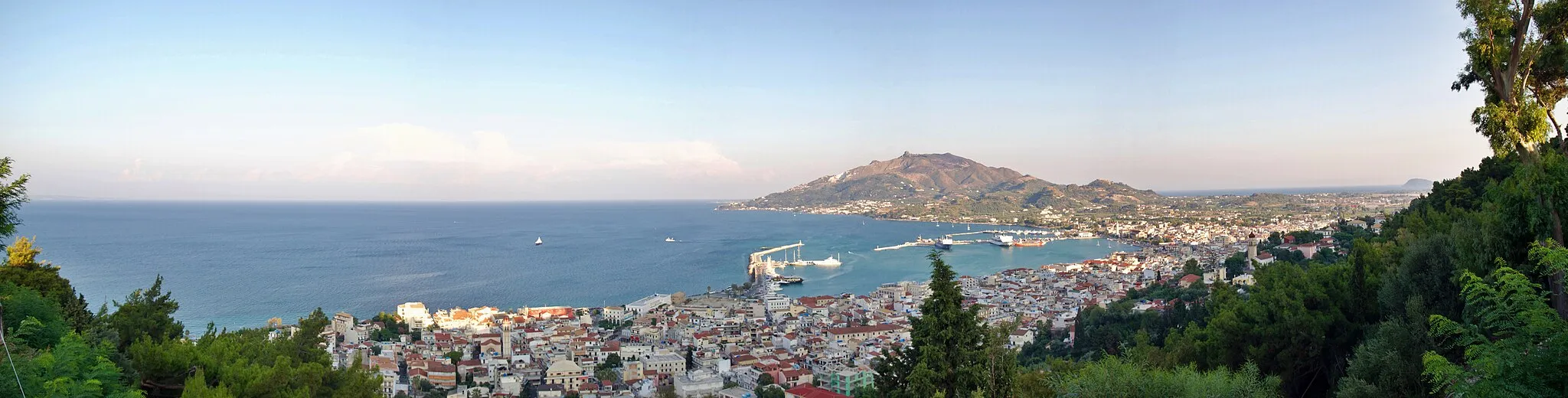 Photo showing: Zante Panorama