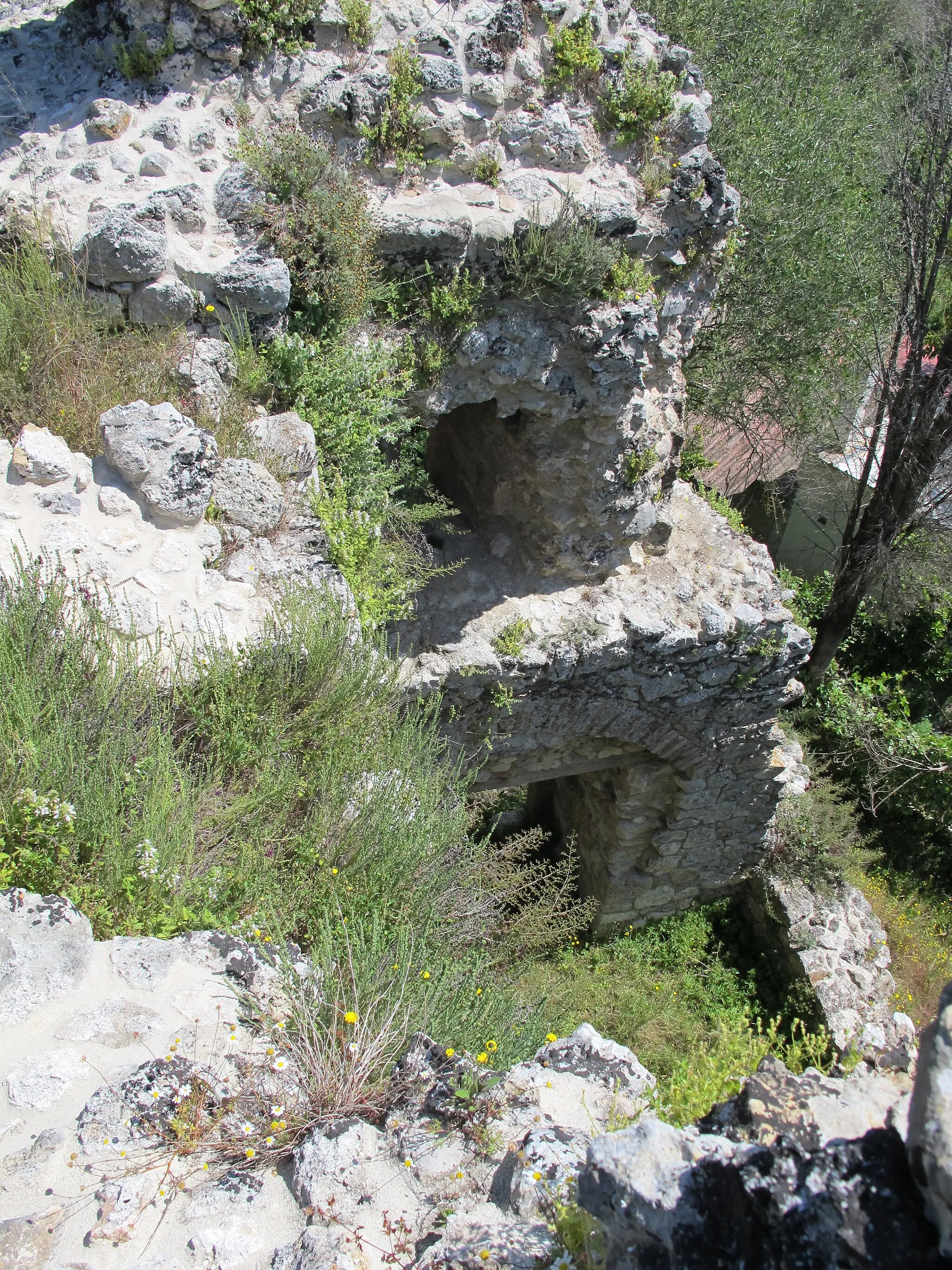 Photo showing: Wall detail of Gardiki castle
