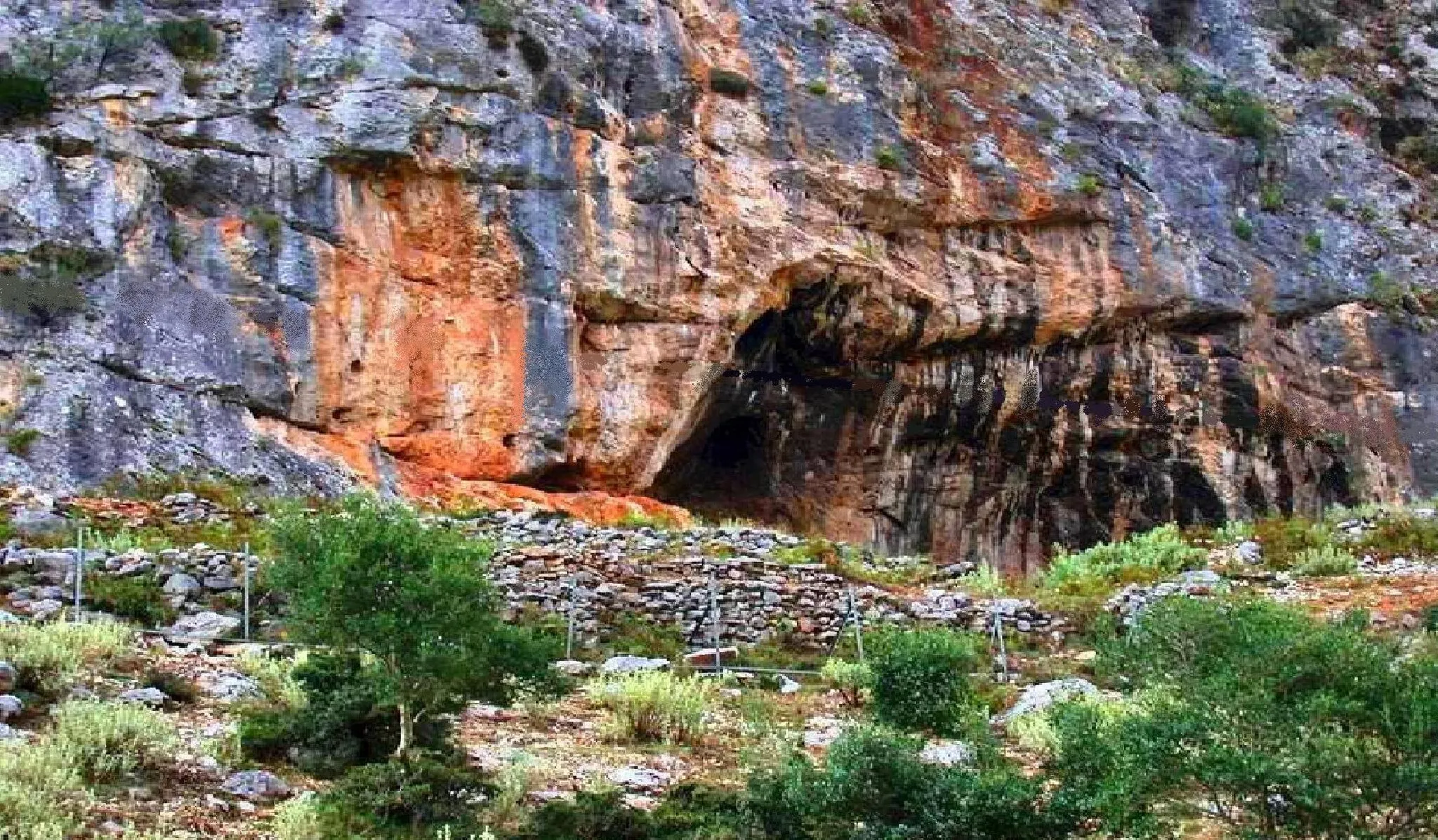 Photo showing: Asprochaliko Cave, Preveza, Greece