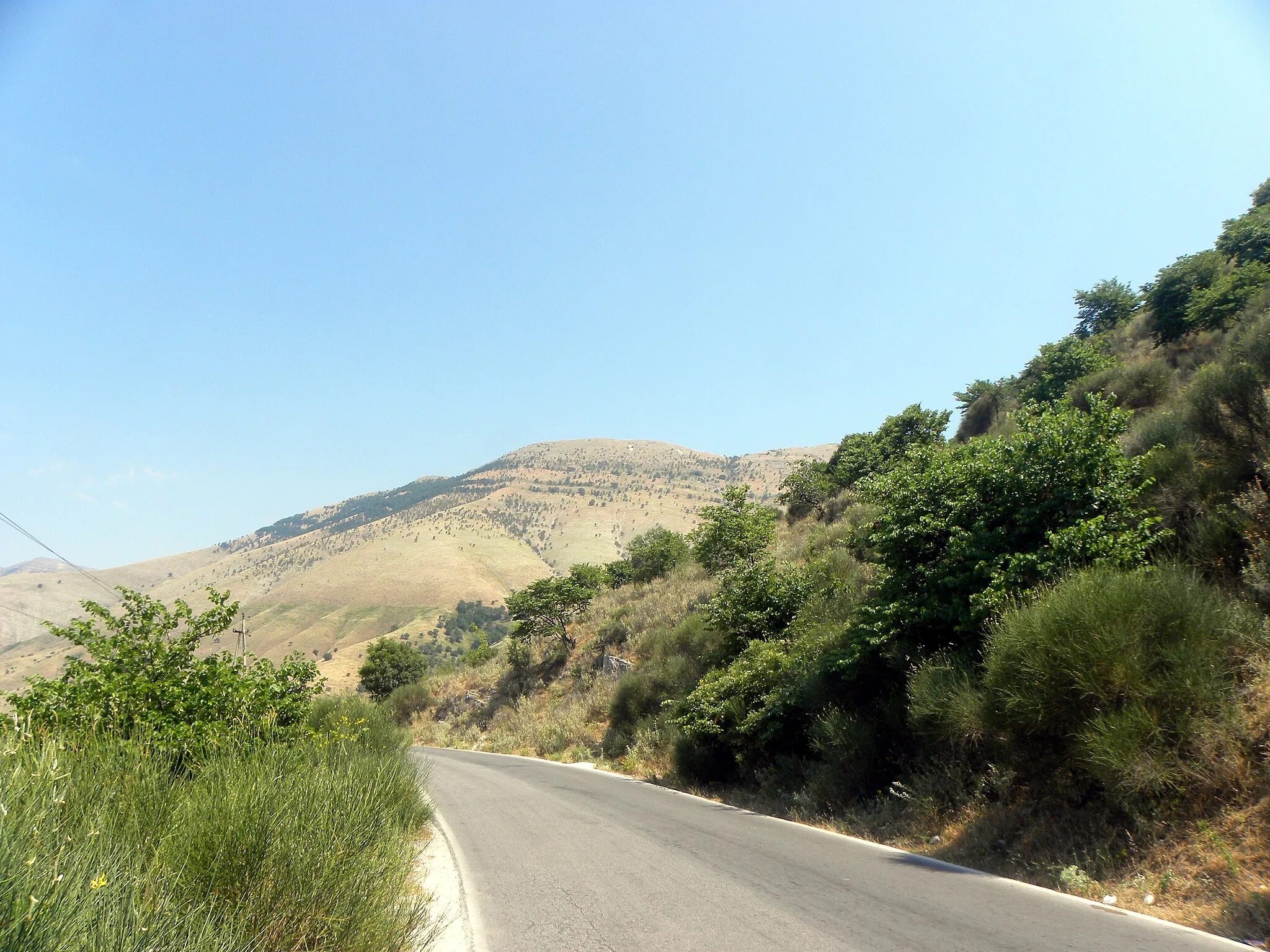 Photo showing: On the road to Gjirokaster