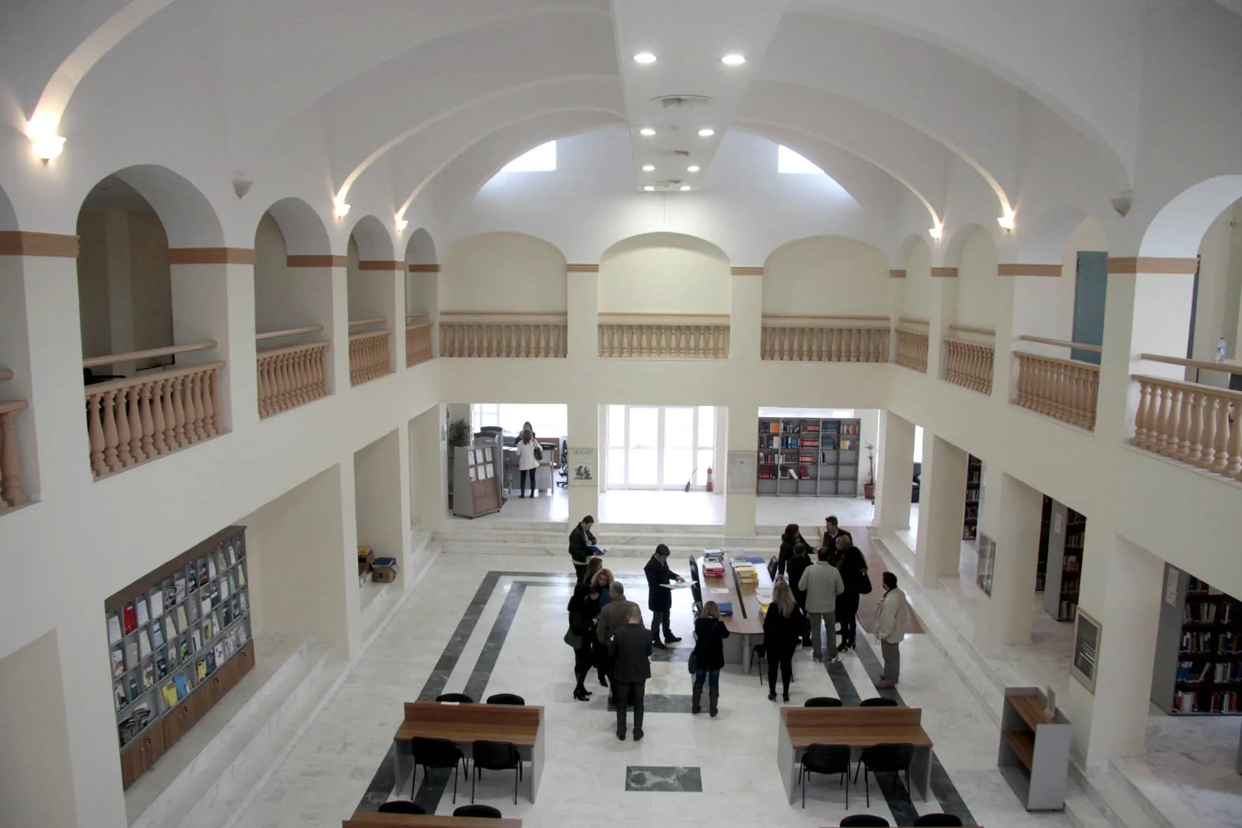 Photo showing: Panoramic photo of the International Hellenic University Library