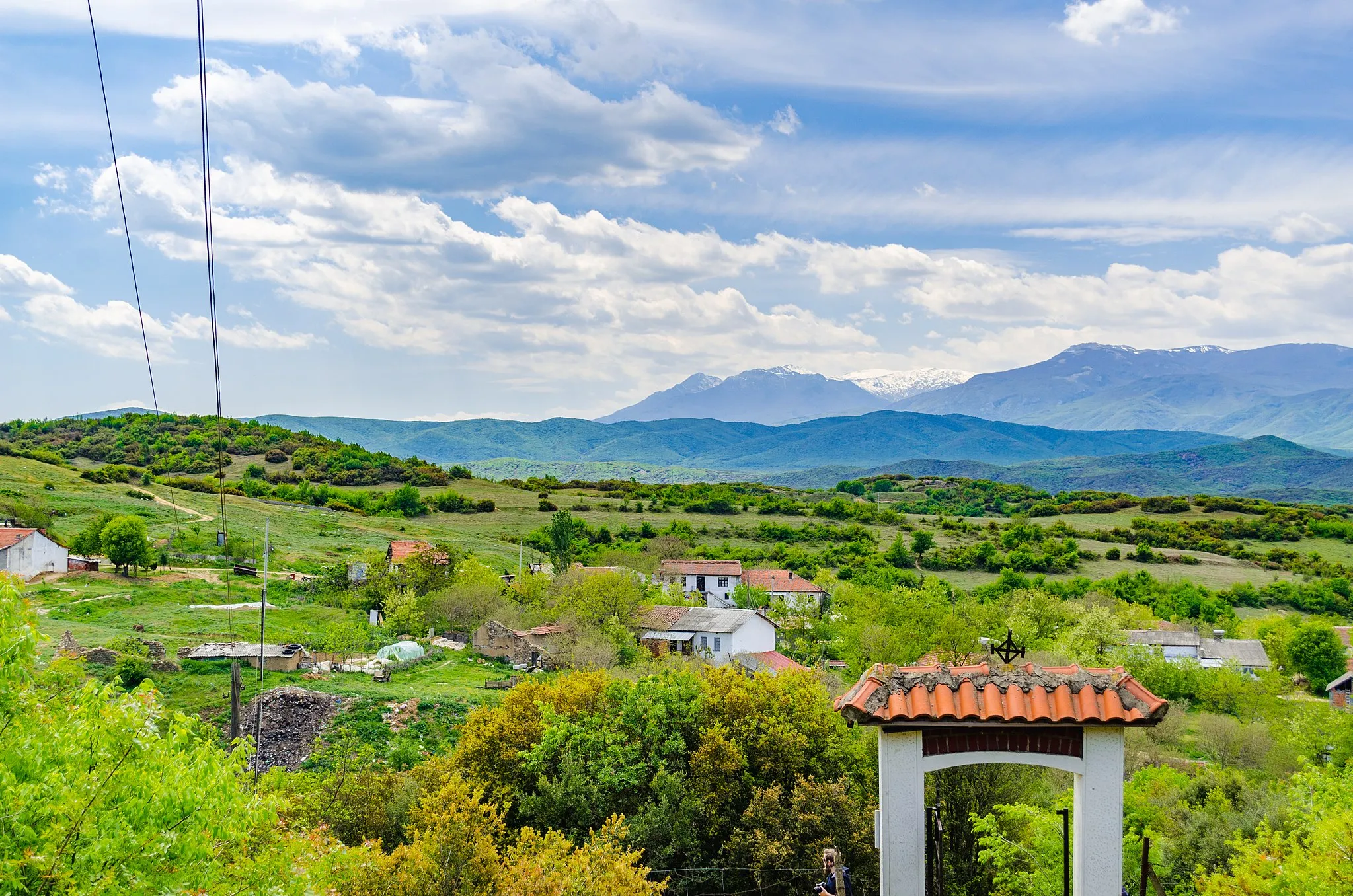 Photo showing: Small part of the village Marvinci, taken from the church above the village