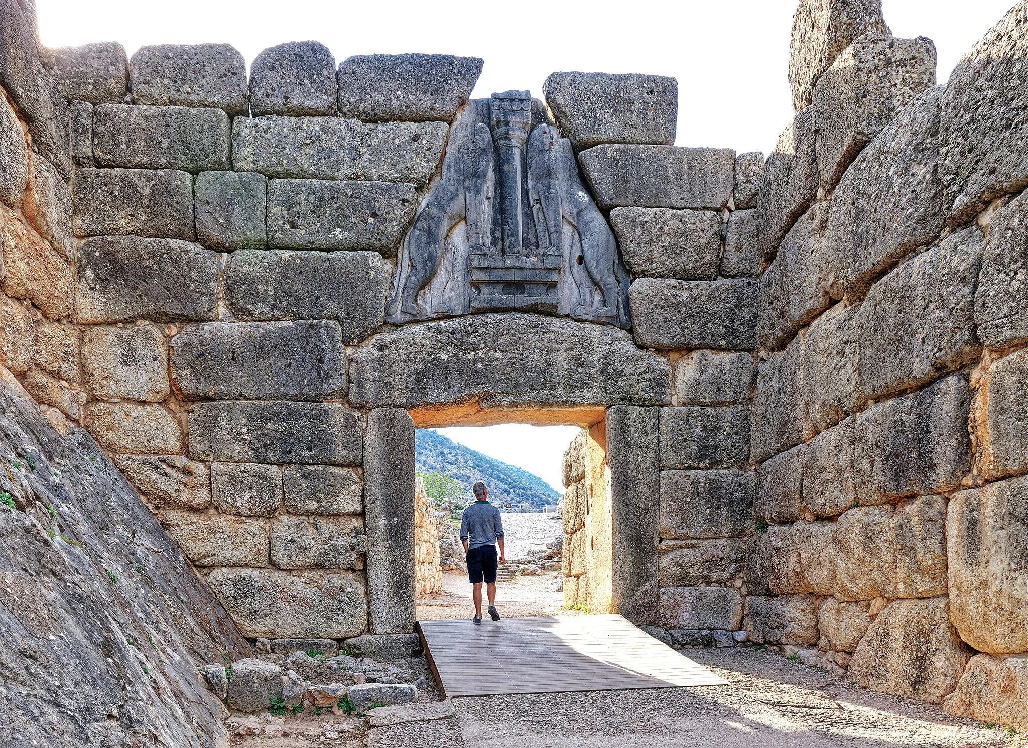 Photo showing: The ruins of the upper city of Mycenae.