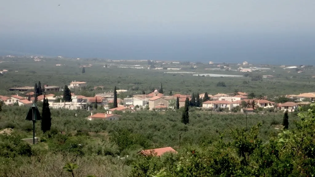 Photo showing: Armenians of Kyparissia