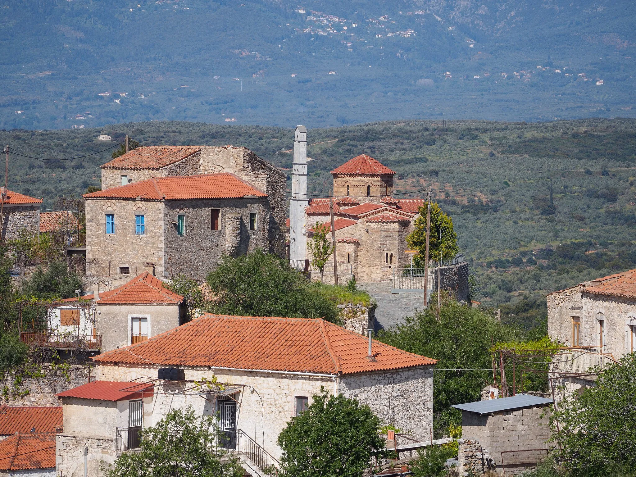 Photo showing: This is a photo of a monument in Greece identified by the ID