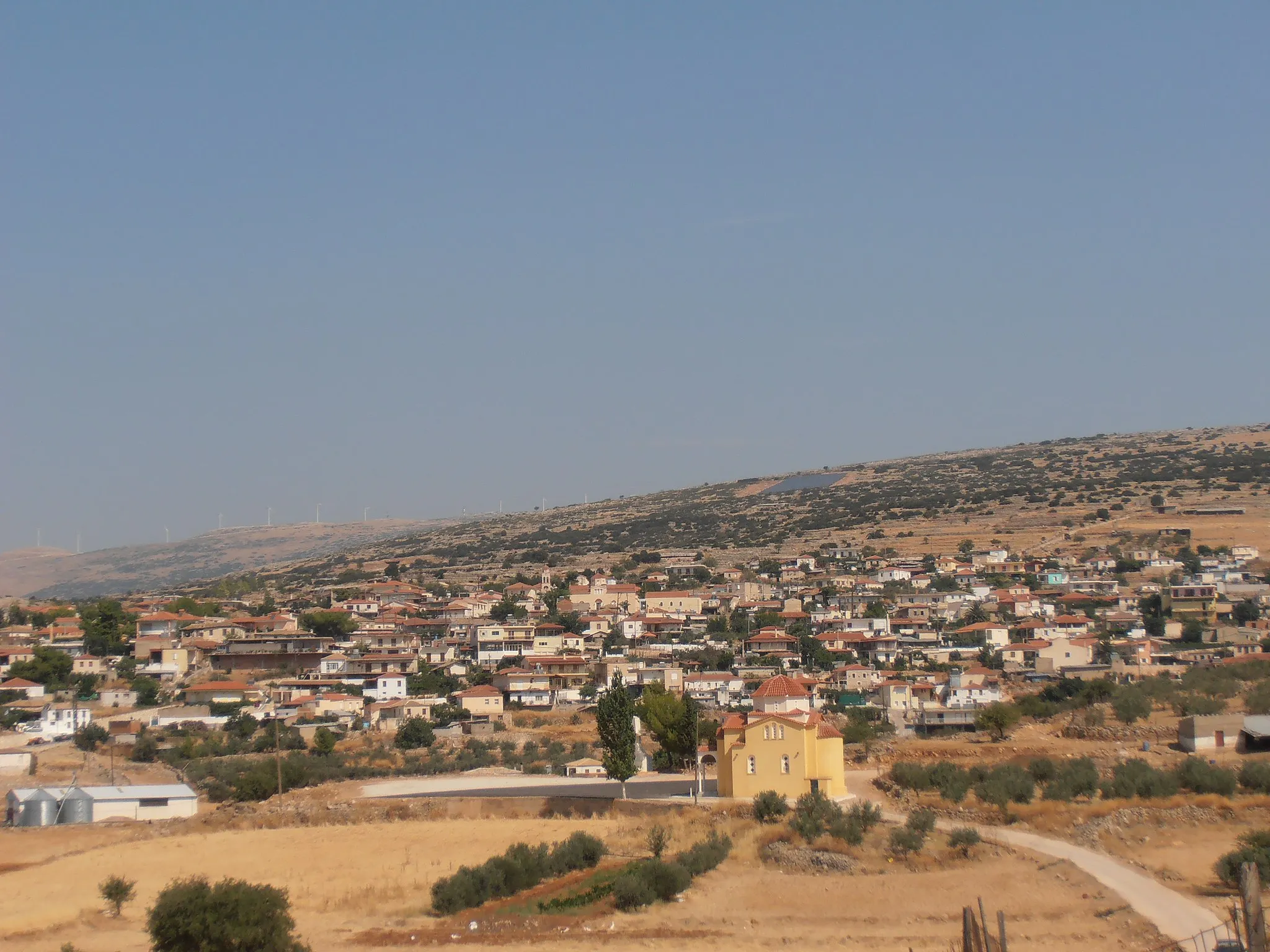 Photo showing: View of Limnes from Bourbouniari.