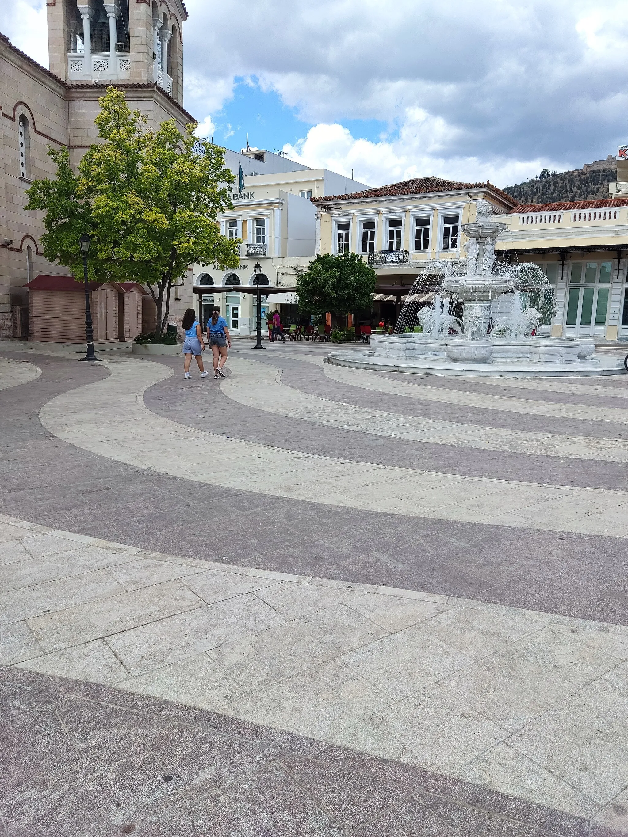 Photo showing: The Argos fountain, photo shot in 10 June 2022. Inaugurated in March 2022.