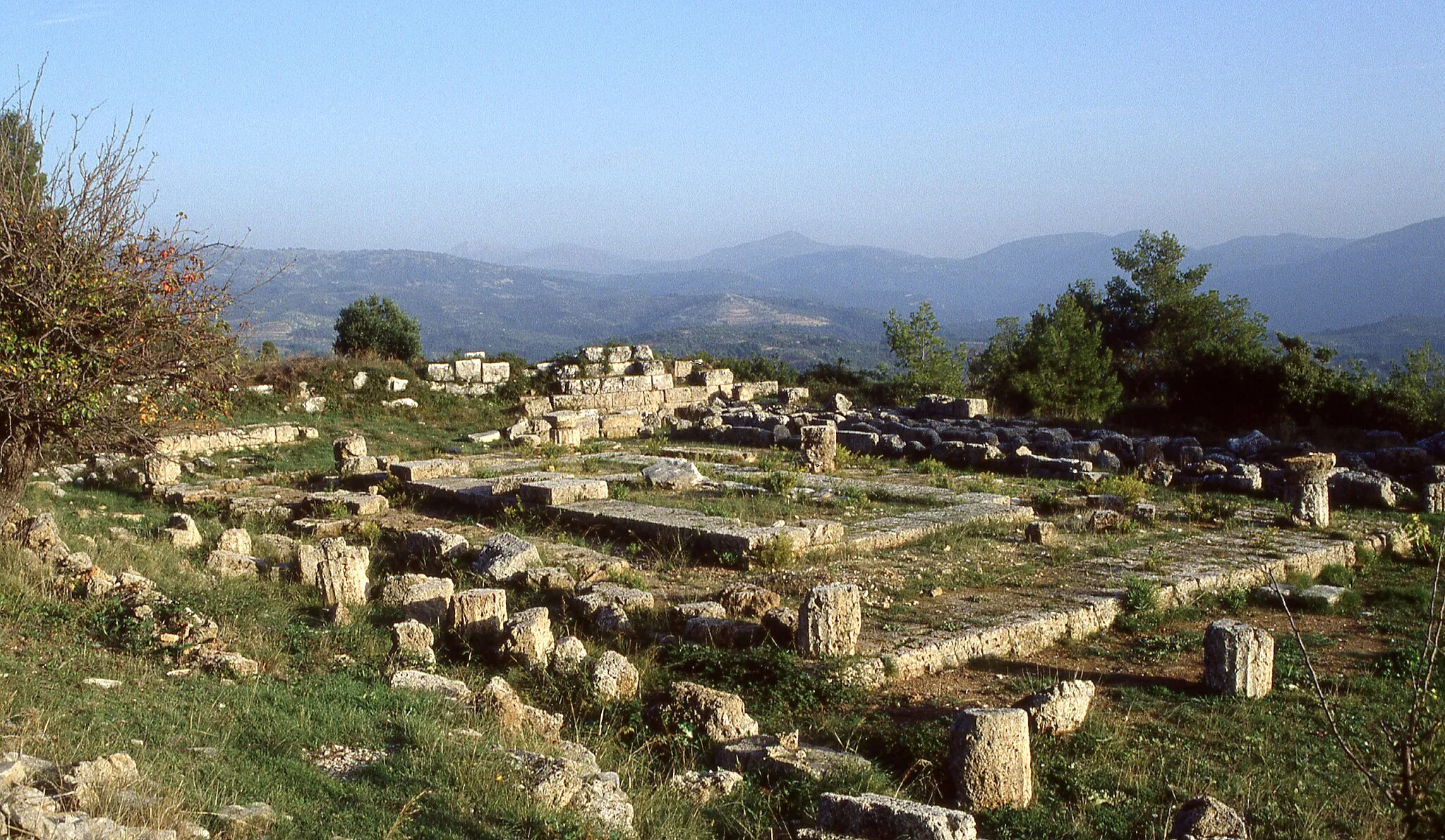 Photo showing: Lepreon, Elis, Greece. Temple of Demeter, from northwest.