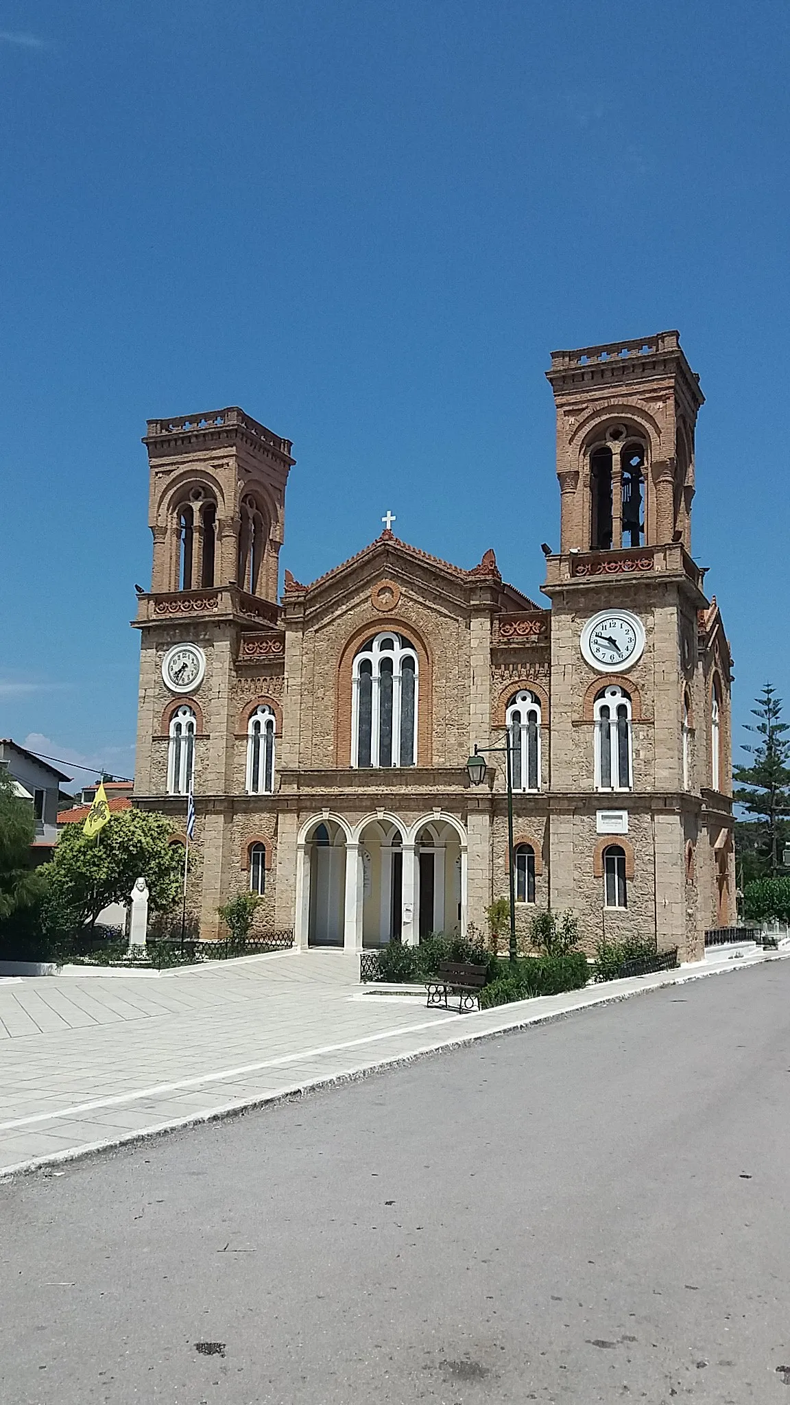 Photo showing: This is a photo of a monument in Greece identified by the ID