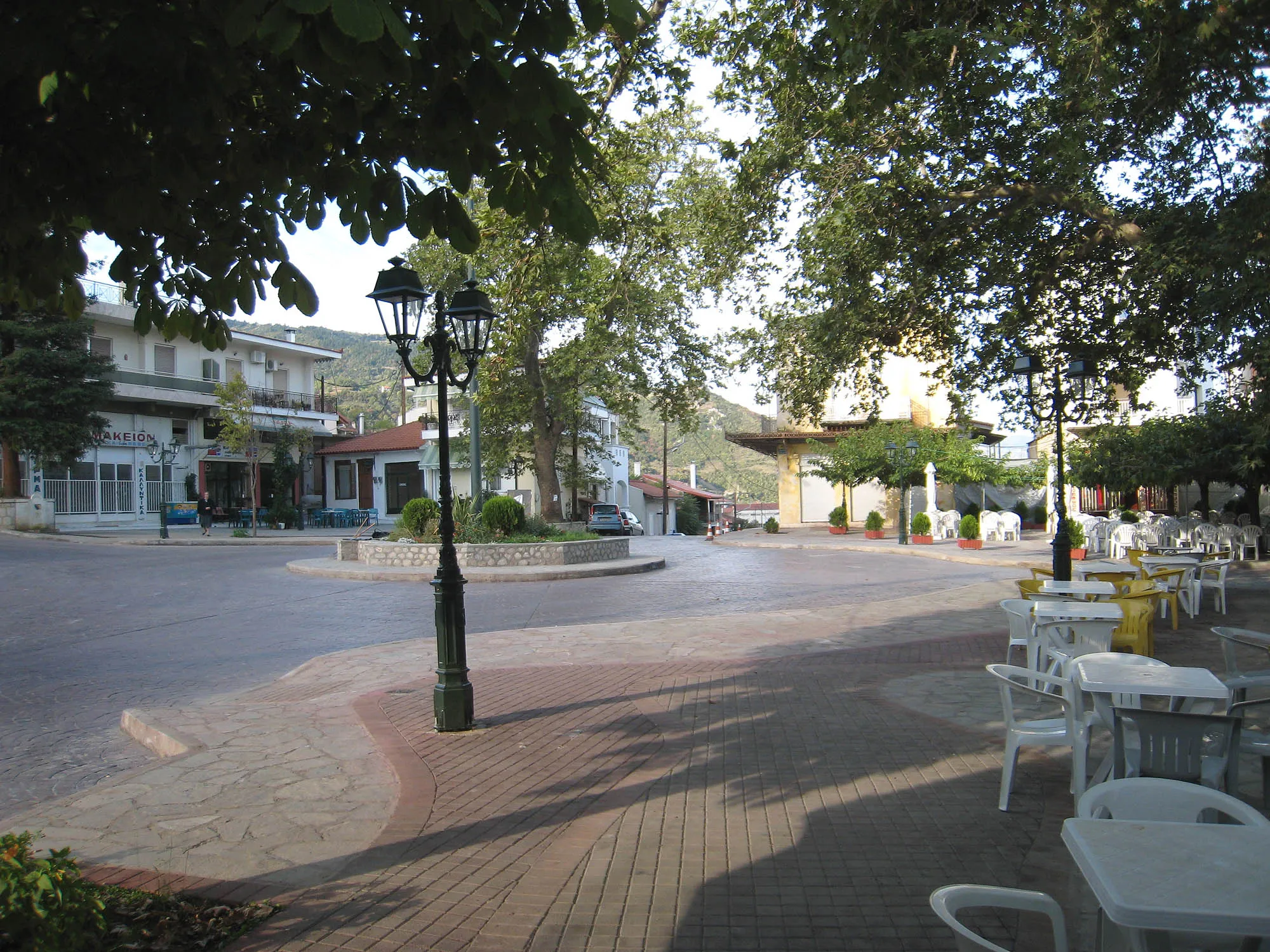 Photo showing: The centre of Ypati, Greece