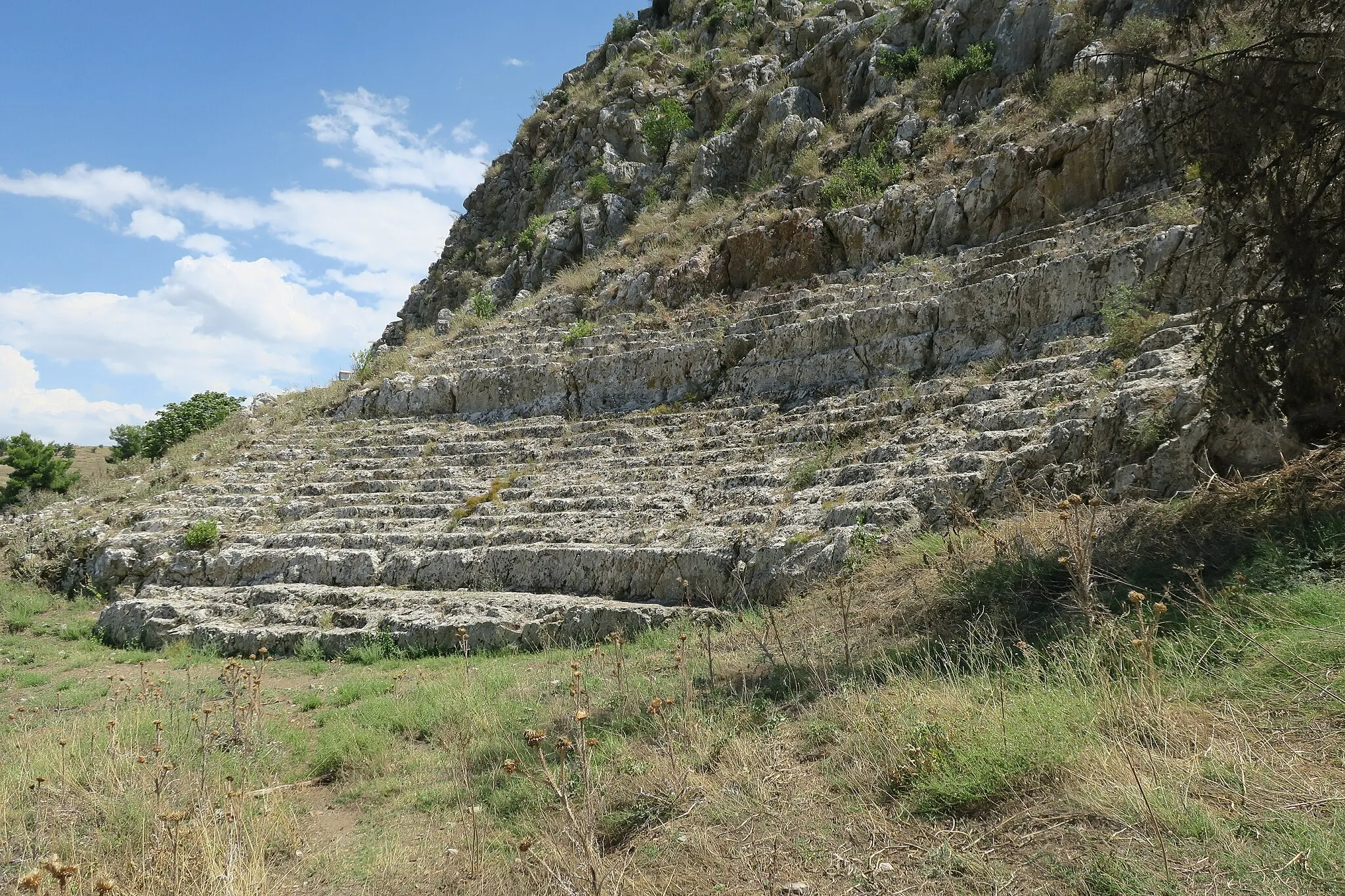 Photo showing: Chaeronea (Boeotia, Greece). Ancient Greek Theater.