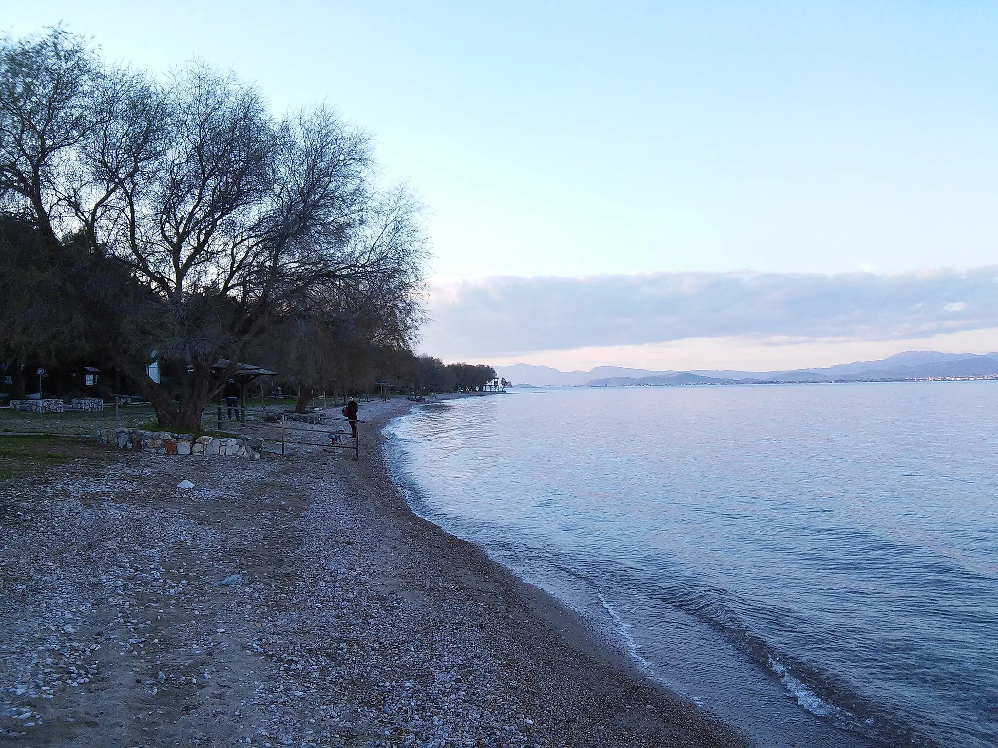 Photo showing: Παραλία Πλάκα Δηλεσίου