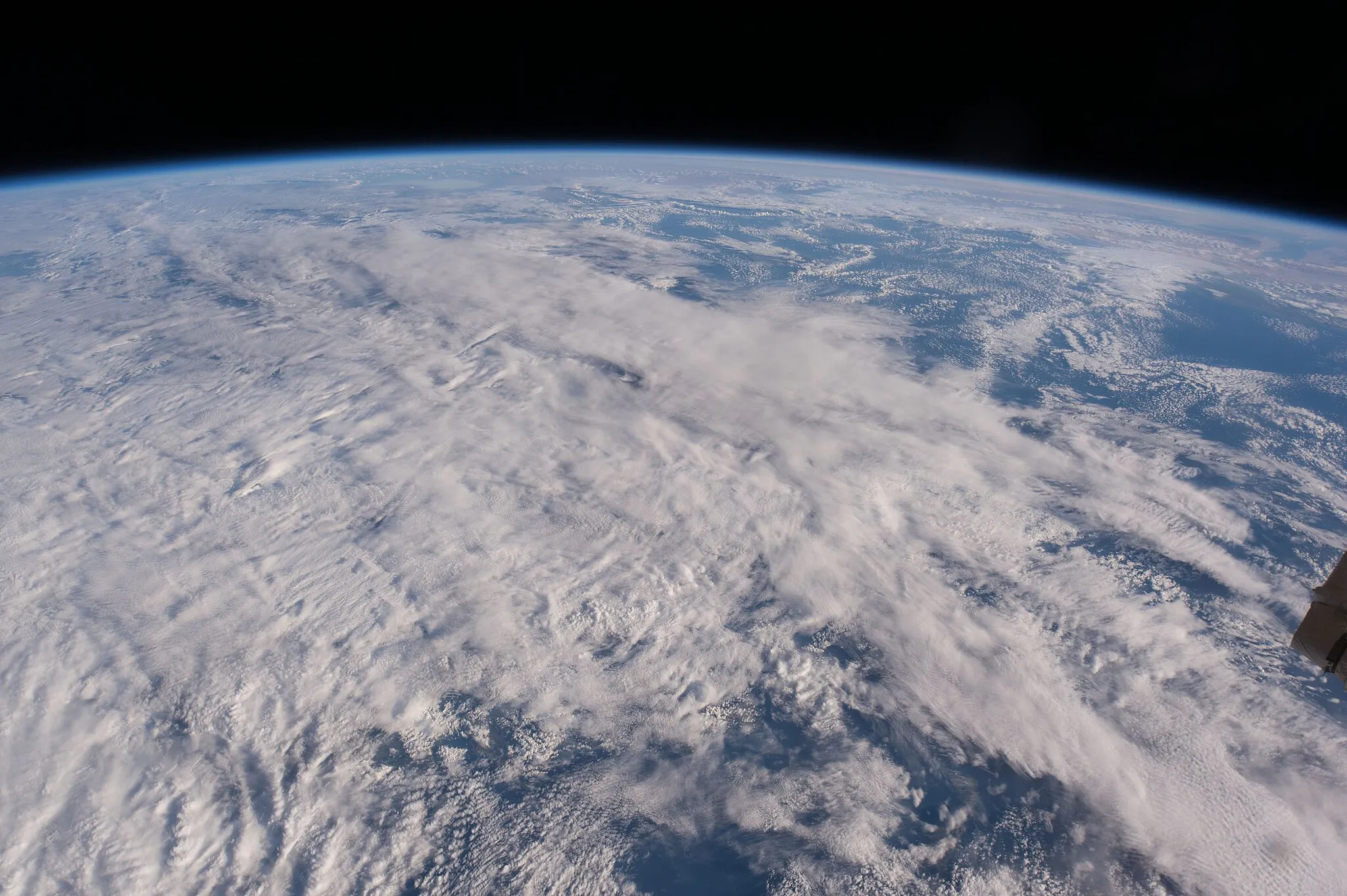 Photo showing: View of Earth taken during ISS Expedition 42.