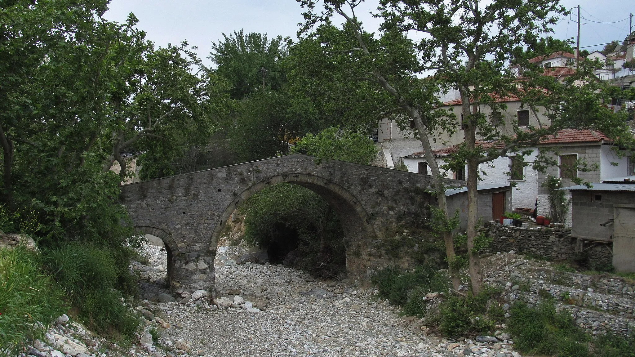 Photo showing: This is a photo of a monument in Greece identified by the ID