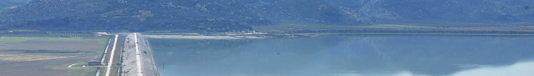 Photo showing: Karla lake near Kanalia village, Thessaly, Greece