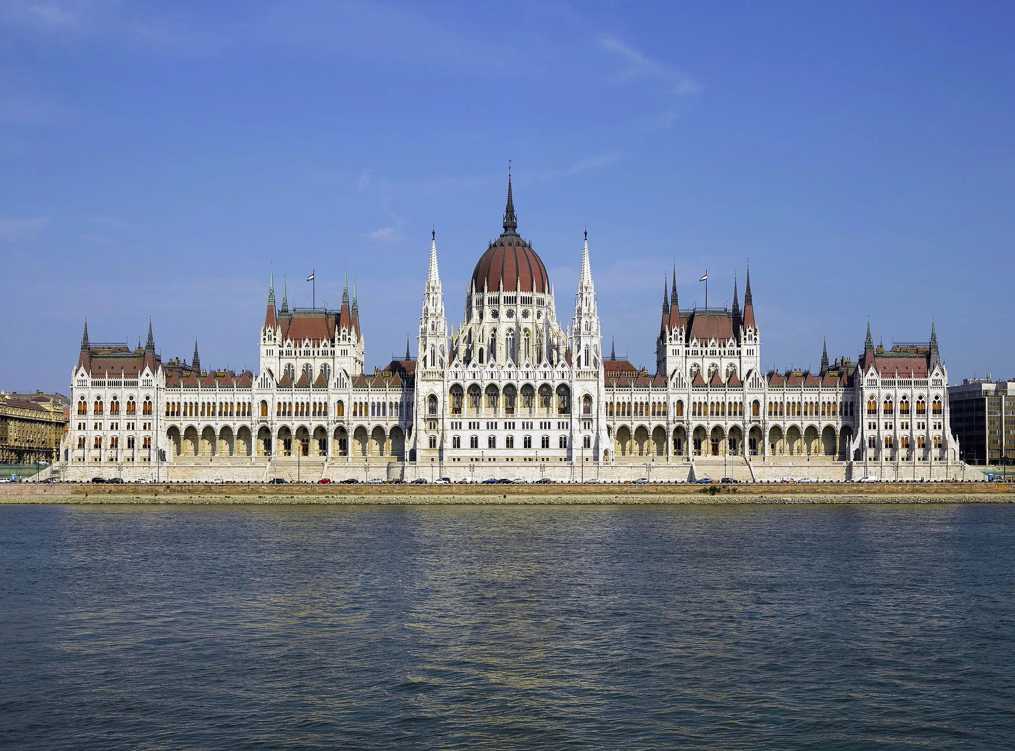 Photo showing: Hungarian Parliament Building, Budapest, Hungary, 2015.