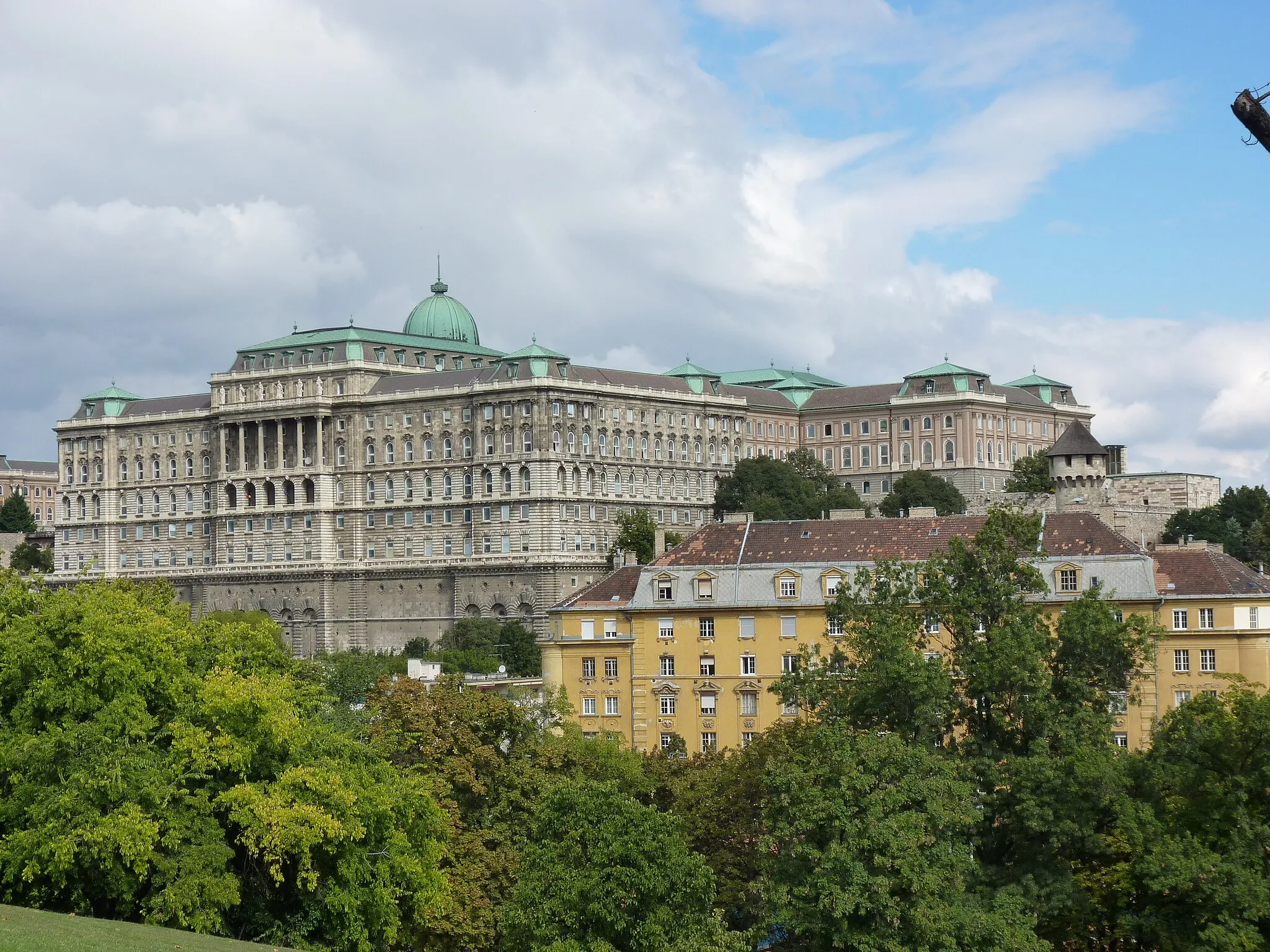 Photo showing: Budavári Palota (A, B, C, D, E, F épület)