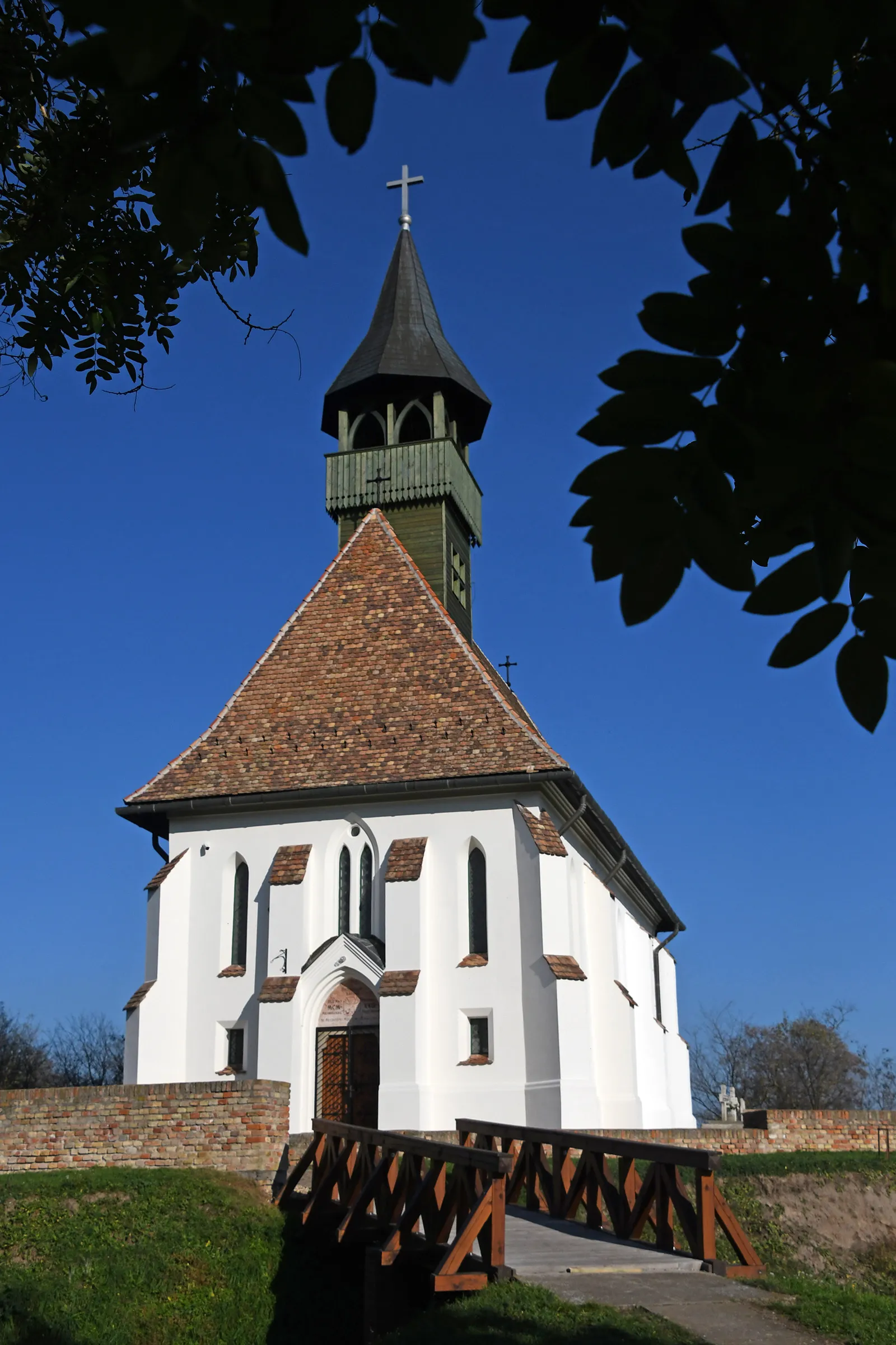 Photo showing: Roman Catholic church in Óföldeák, Hungary