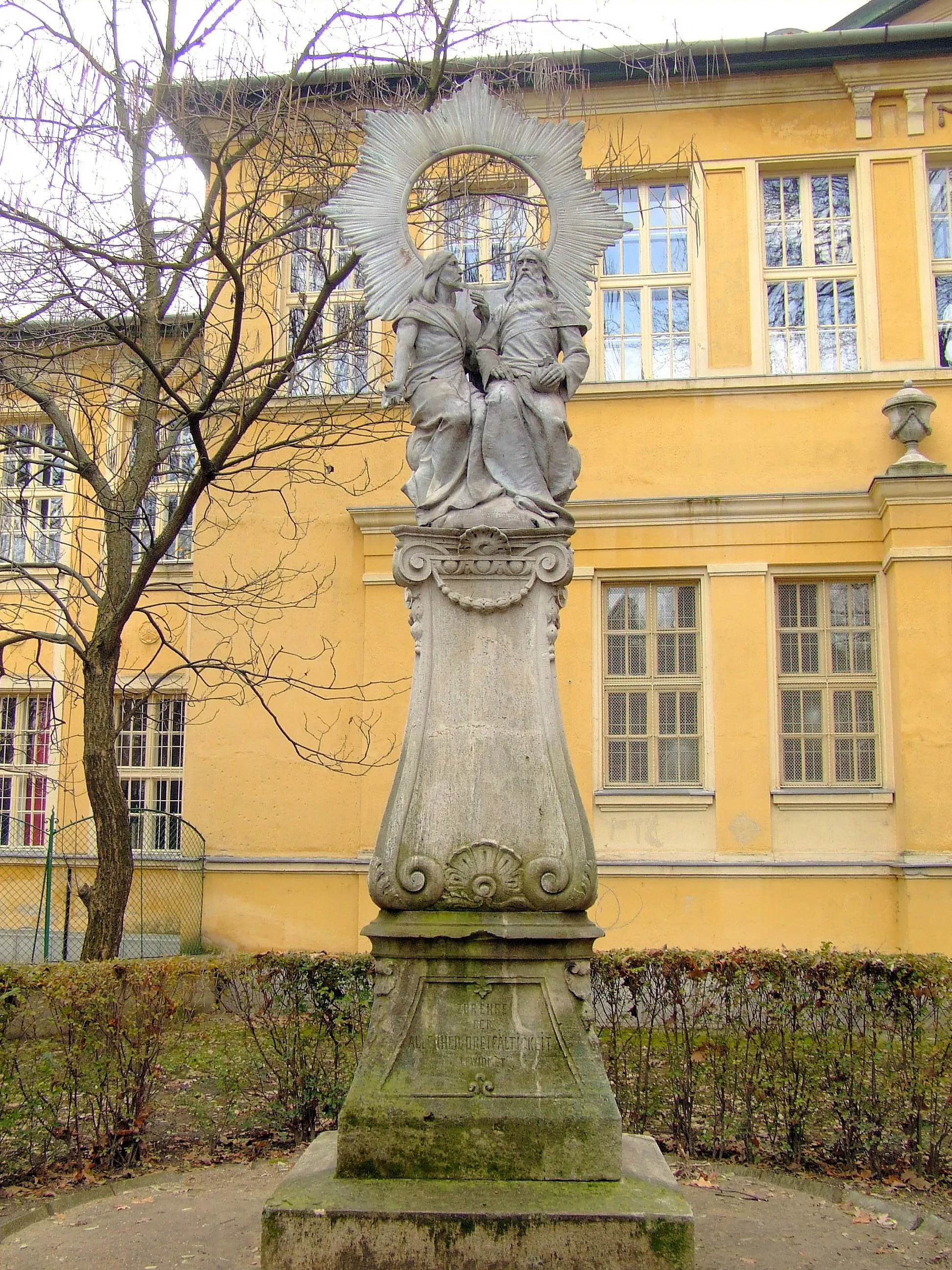 Photo showing: Szentháromság oszlop Bácsalmáson