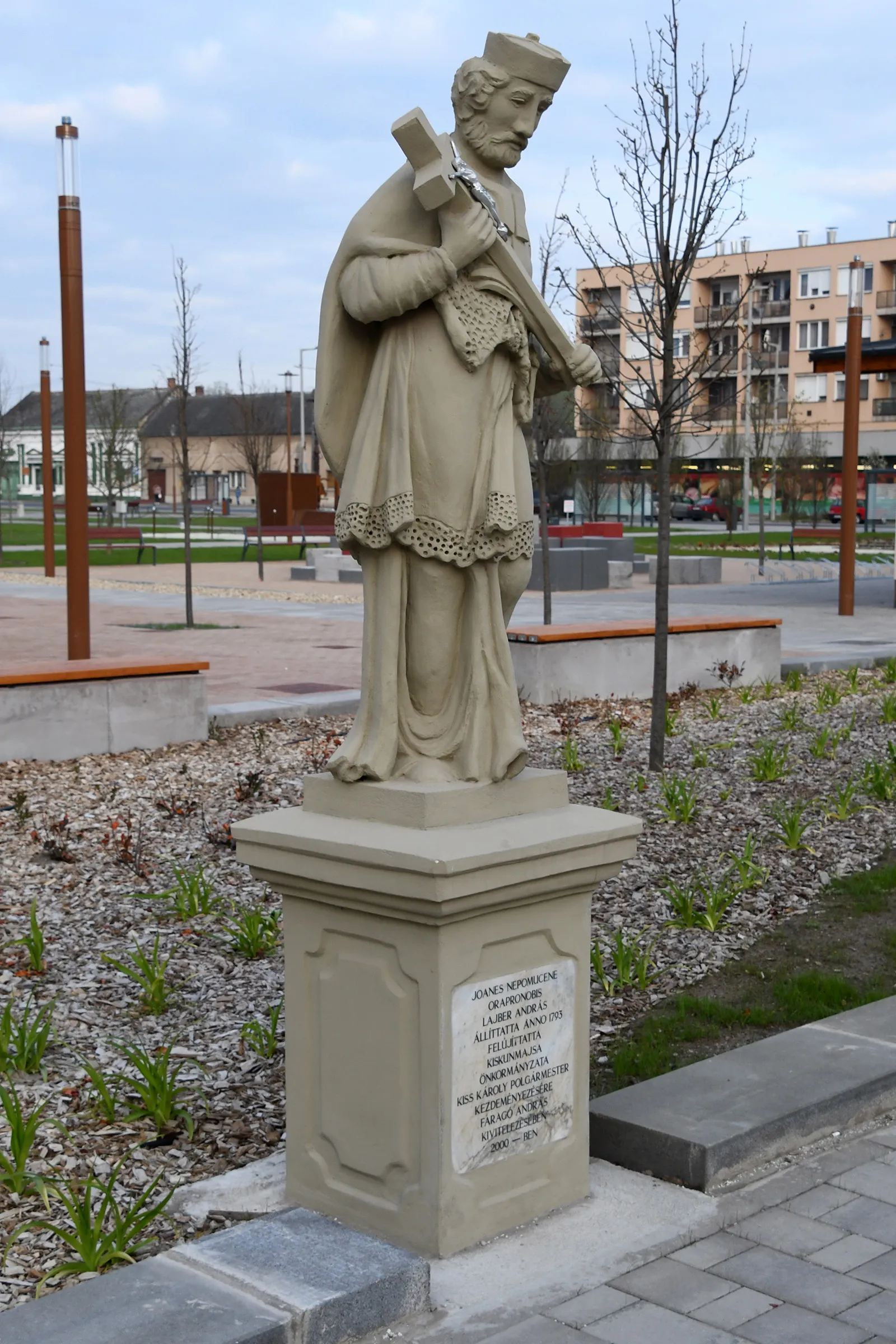 Photo showing: Statue of Saint John of Nepomuk in Kiskunmajsa, Hungary