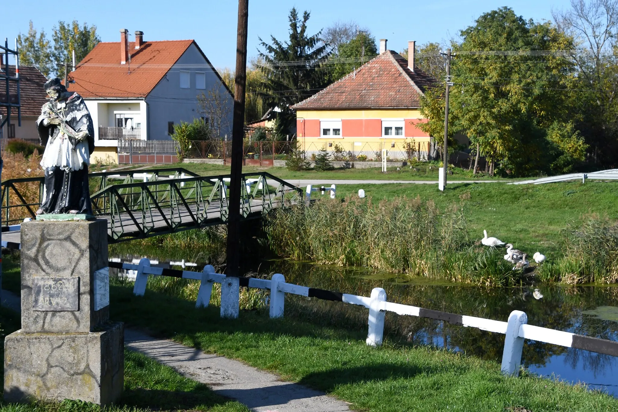 Photo showing: Statue of John of Nepomuk in Foktő