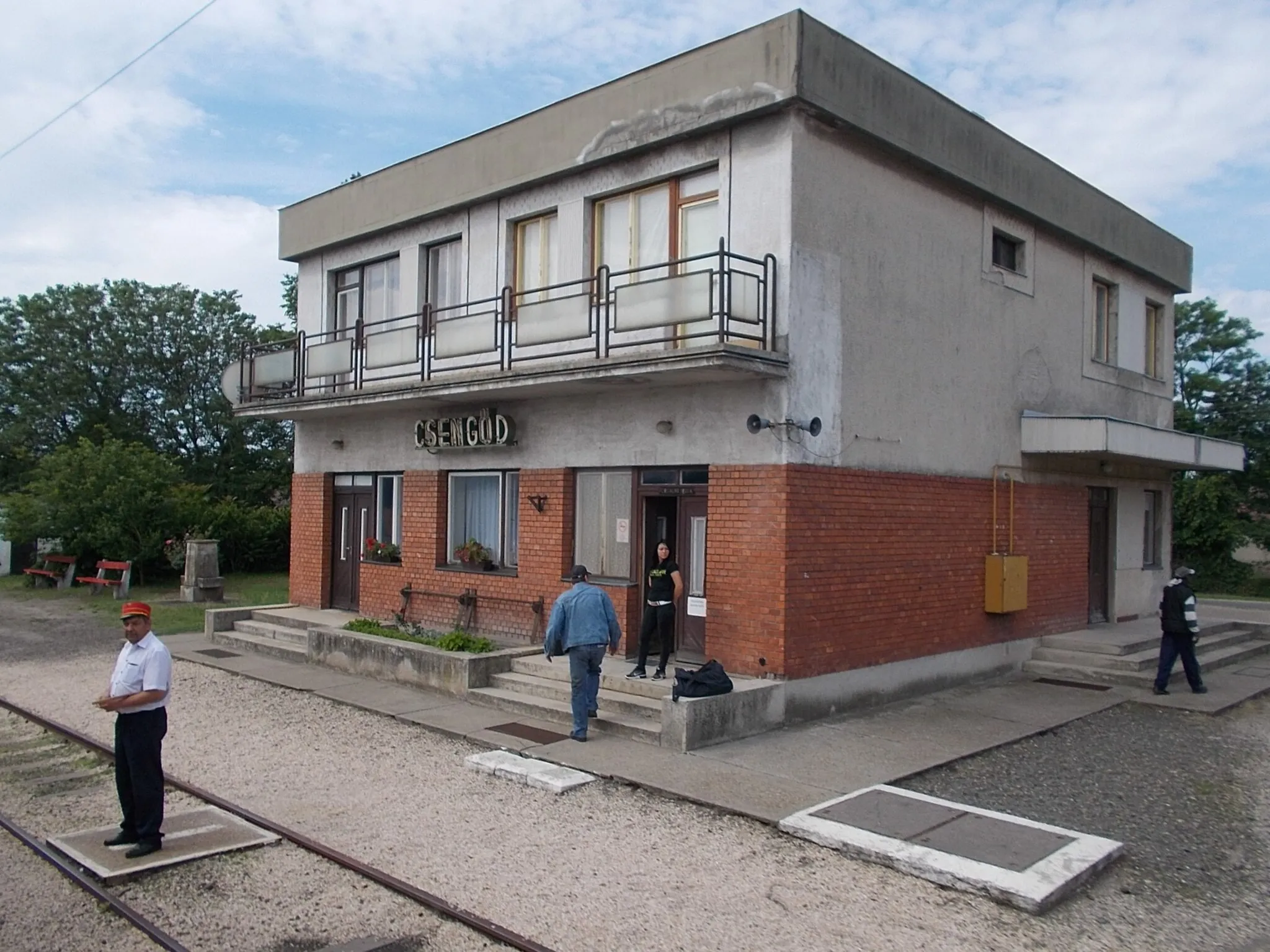 Photo showing: : Csengőd train station. - Csengőd, Bács-Kiskun County, Hungary