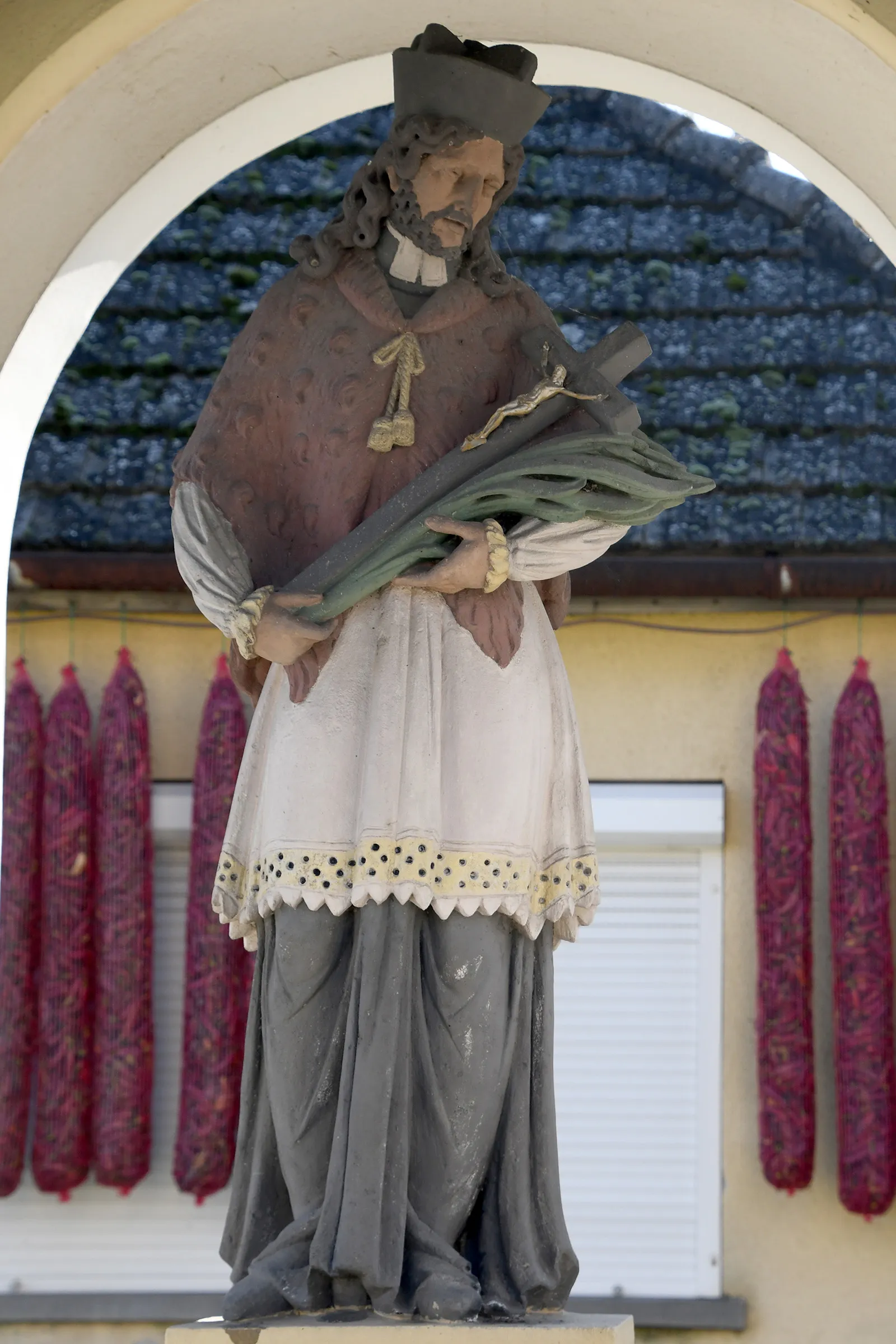 Photo showing: Statue of John of Nepomuk in Bátya