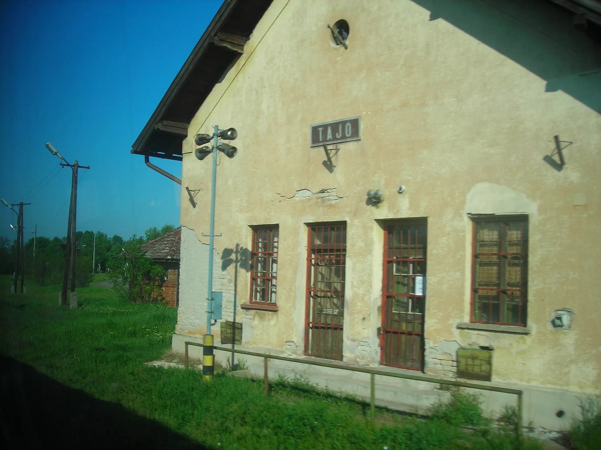Photo showing: Tajó railway station