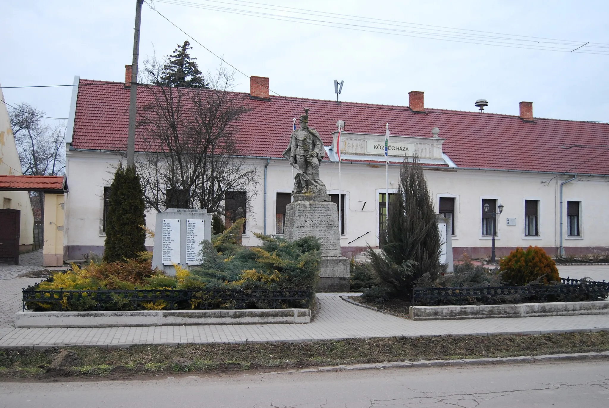 Photo showing: Kondoros village in Békés County, Hungary