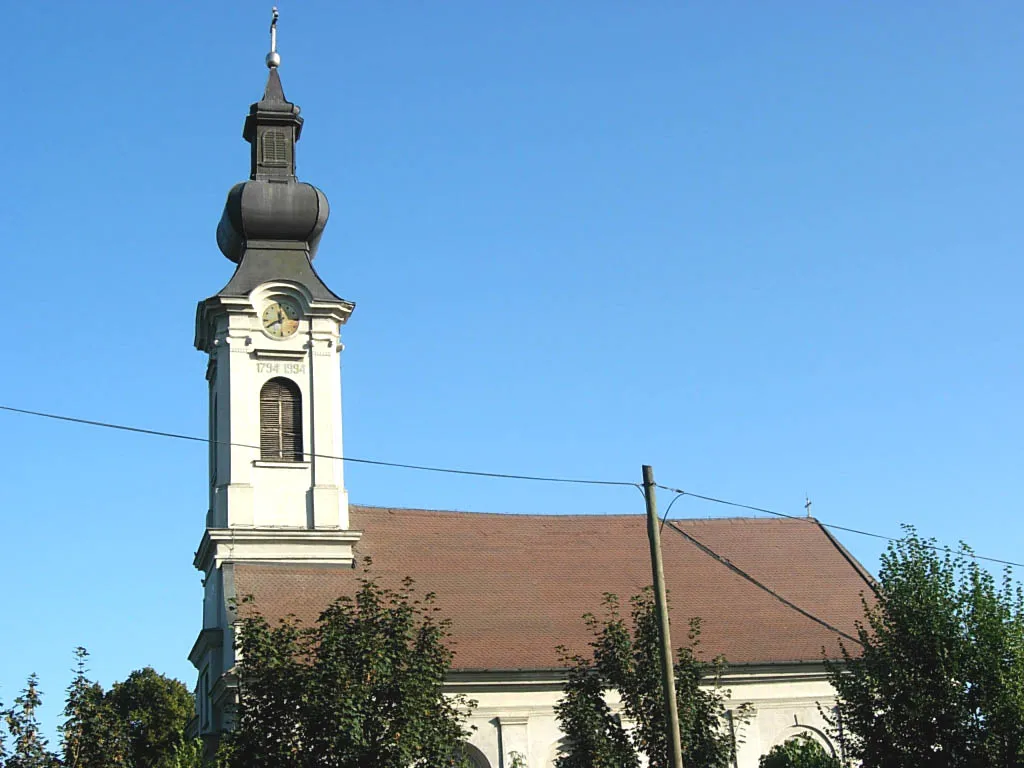 Photo showing: The Orthodox church in Đala.