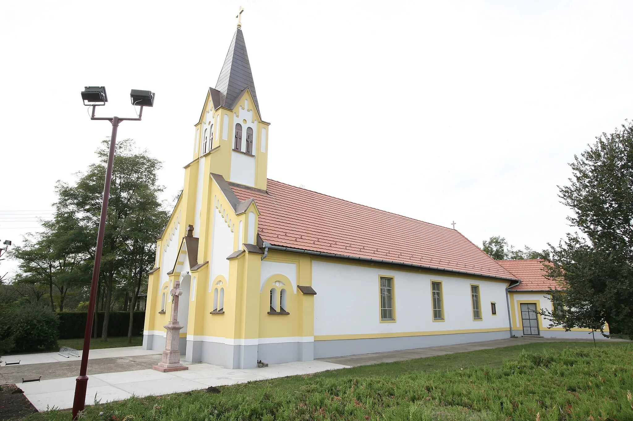 Photo showing: Salašarska Church devoted to Dormition of the Holy Virgin in Bikovo, Subotica