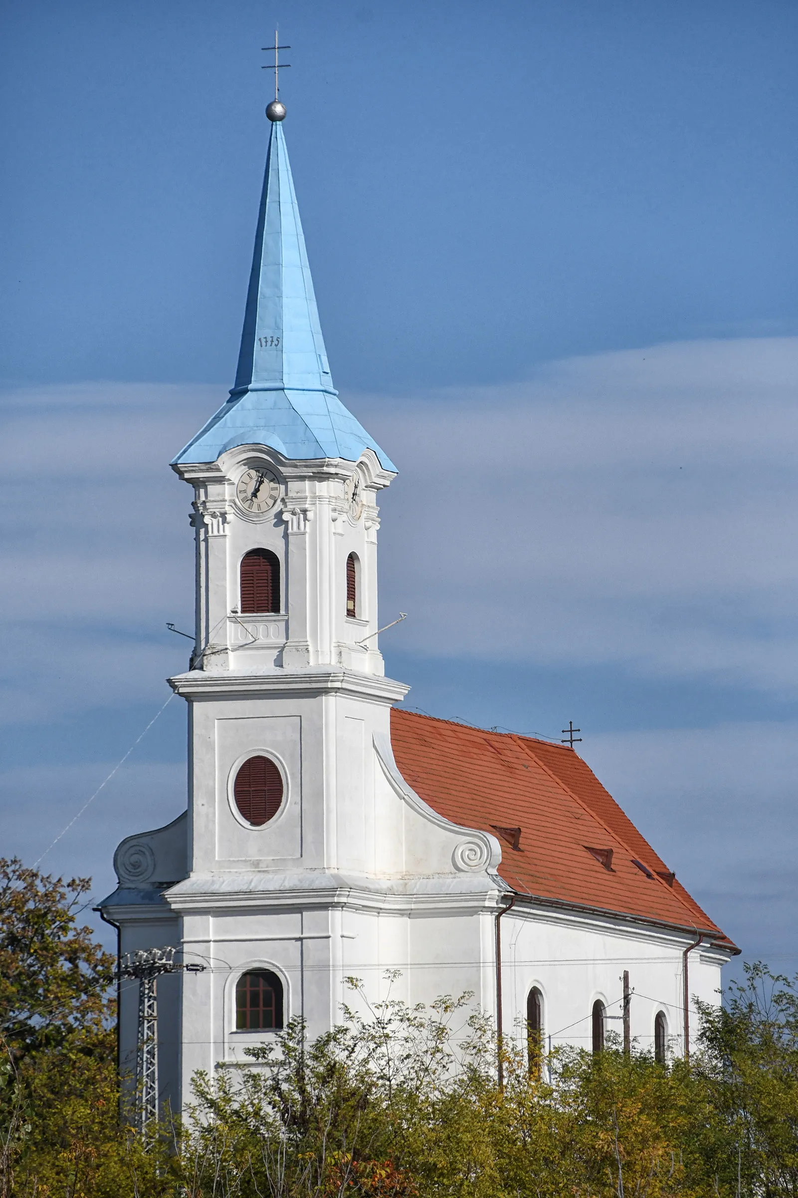 Photo showing: Roman Catholic church in Diósberény