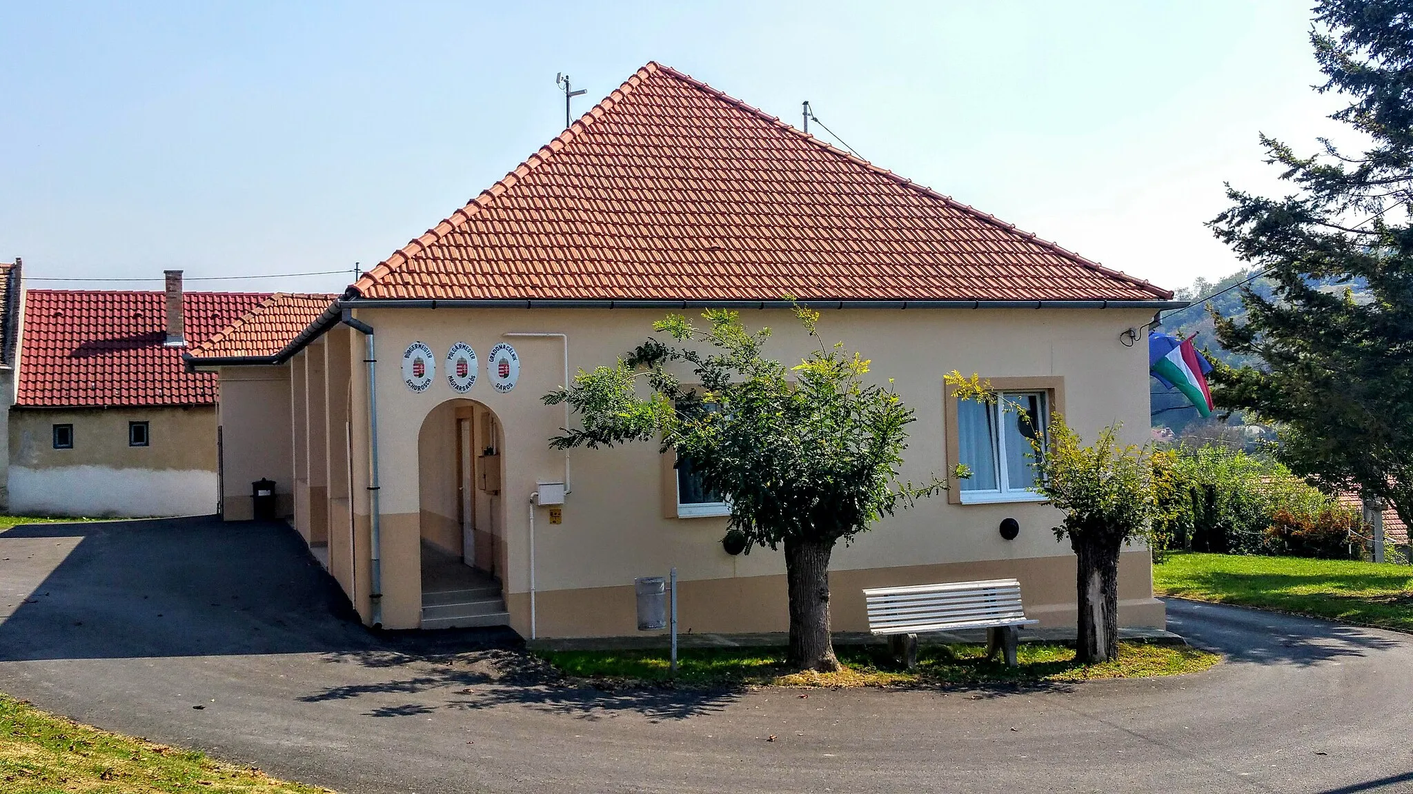 Photo showing: Magyarsarlós, polgármesteri hivatal